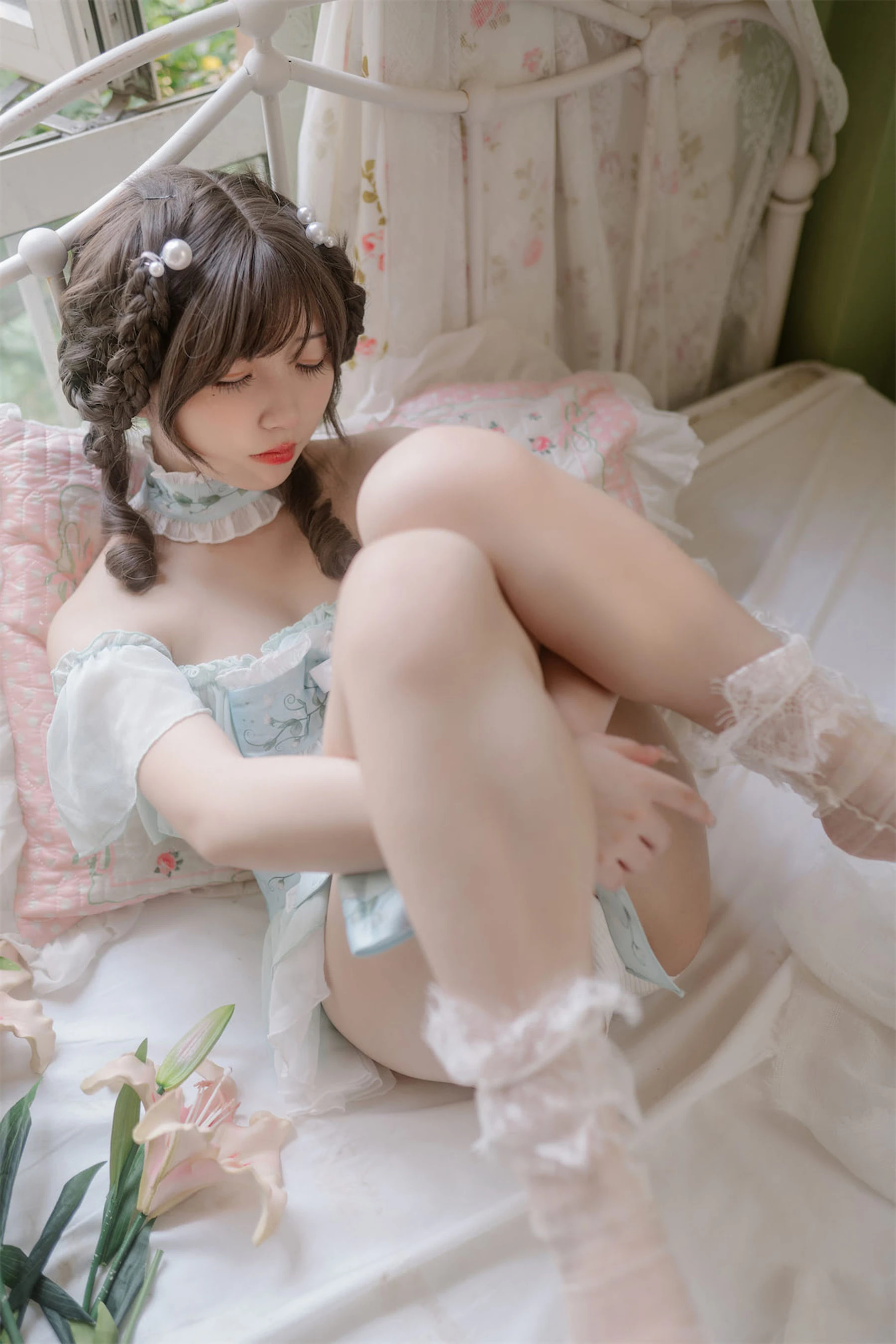 [小蘿莉]韓欣妍韓欣妍私藏高清圖集：攝影棚魅惑風情詮釋美腿寫真合集 - 19
