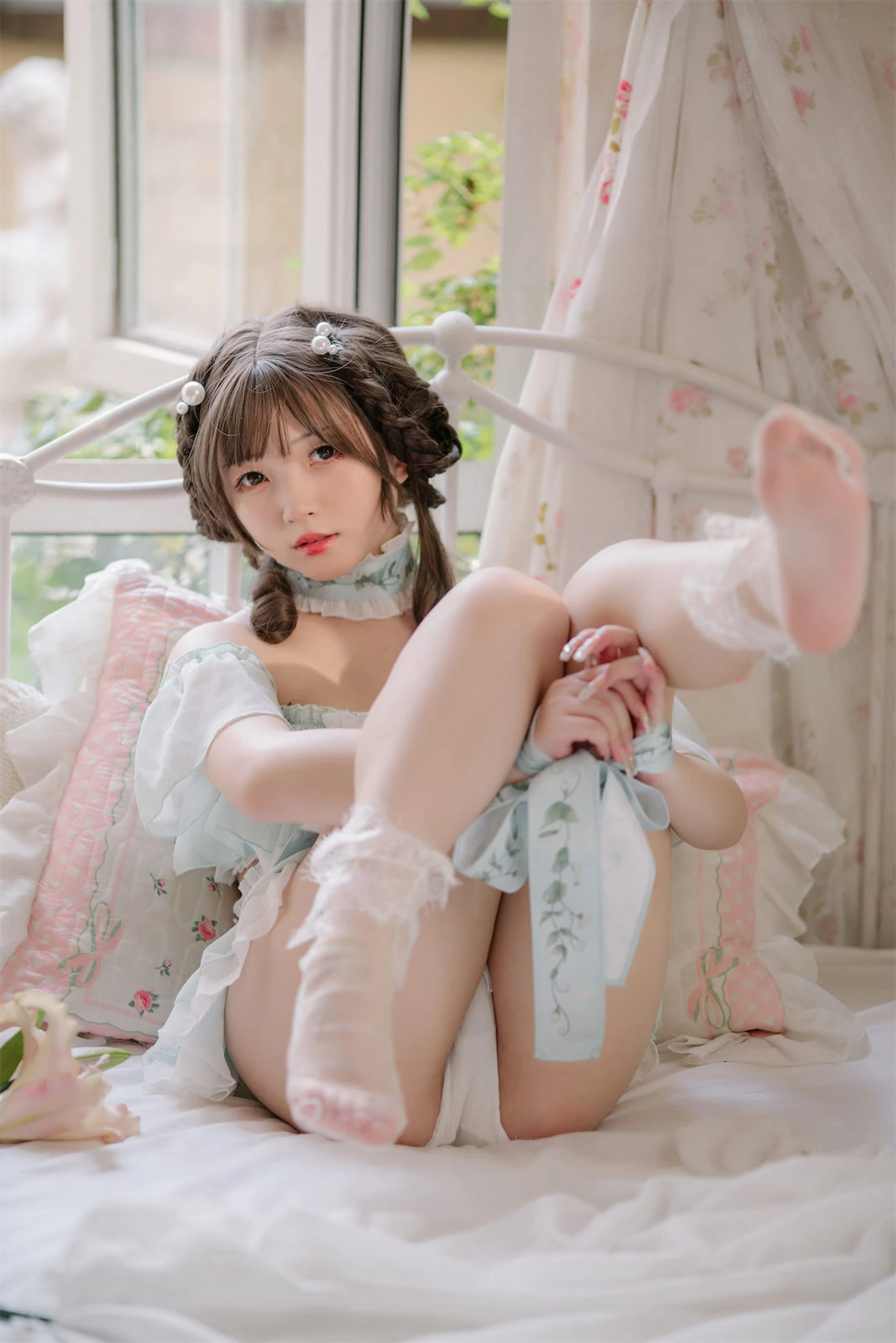 [小蘿莉]韓欣妍韓欣妍私藏高清圖集：攝影棚魅惑風情詮釋美腿寫真合集 - 21