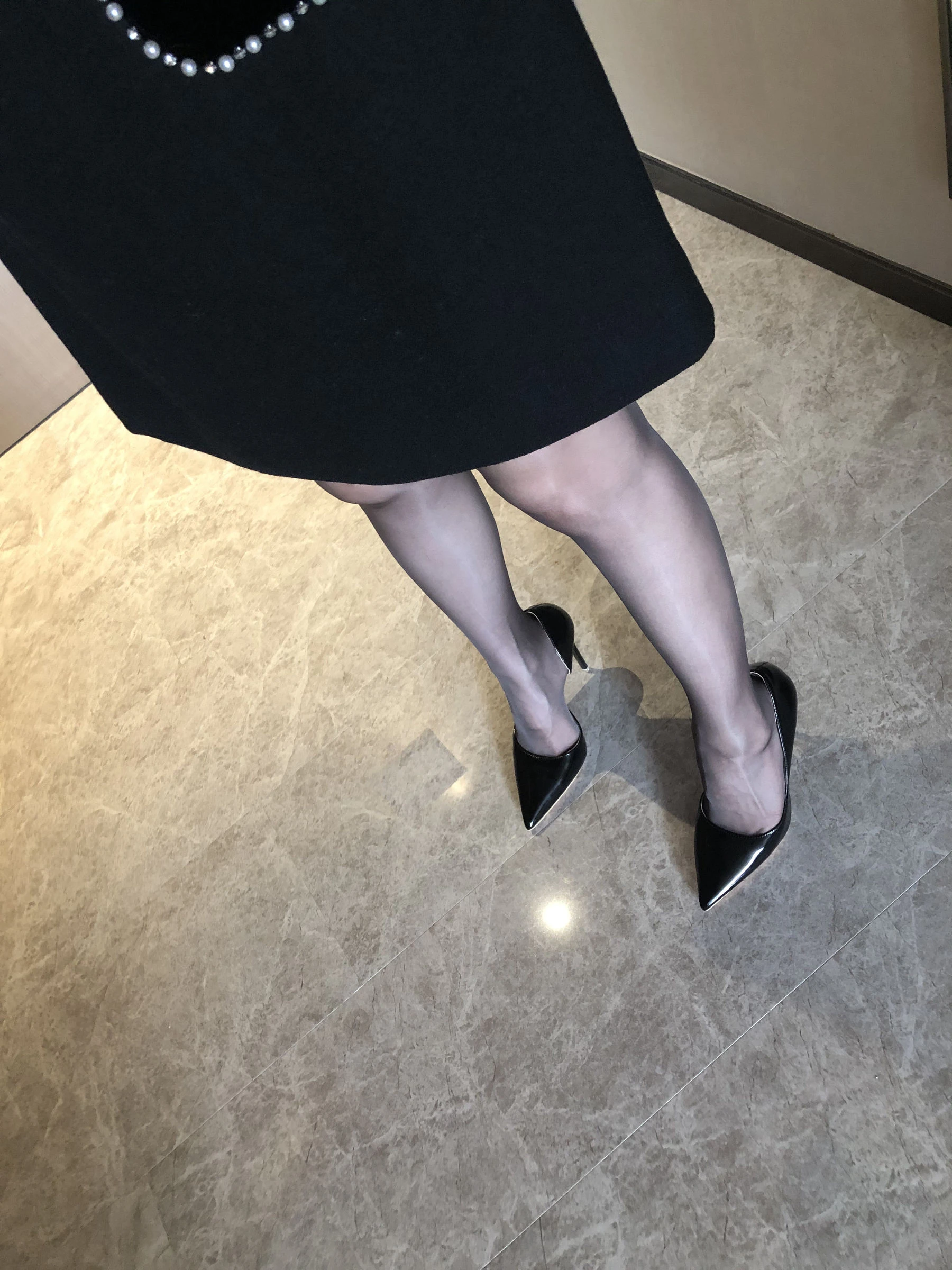 [校花]鄧思瑤大圖街拍美圖藝術：鄧思瑤清純風採演繹美腿完美曲線寫真 - 88