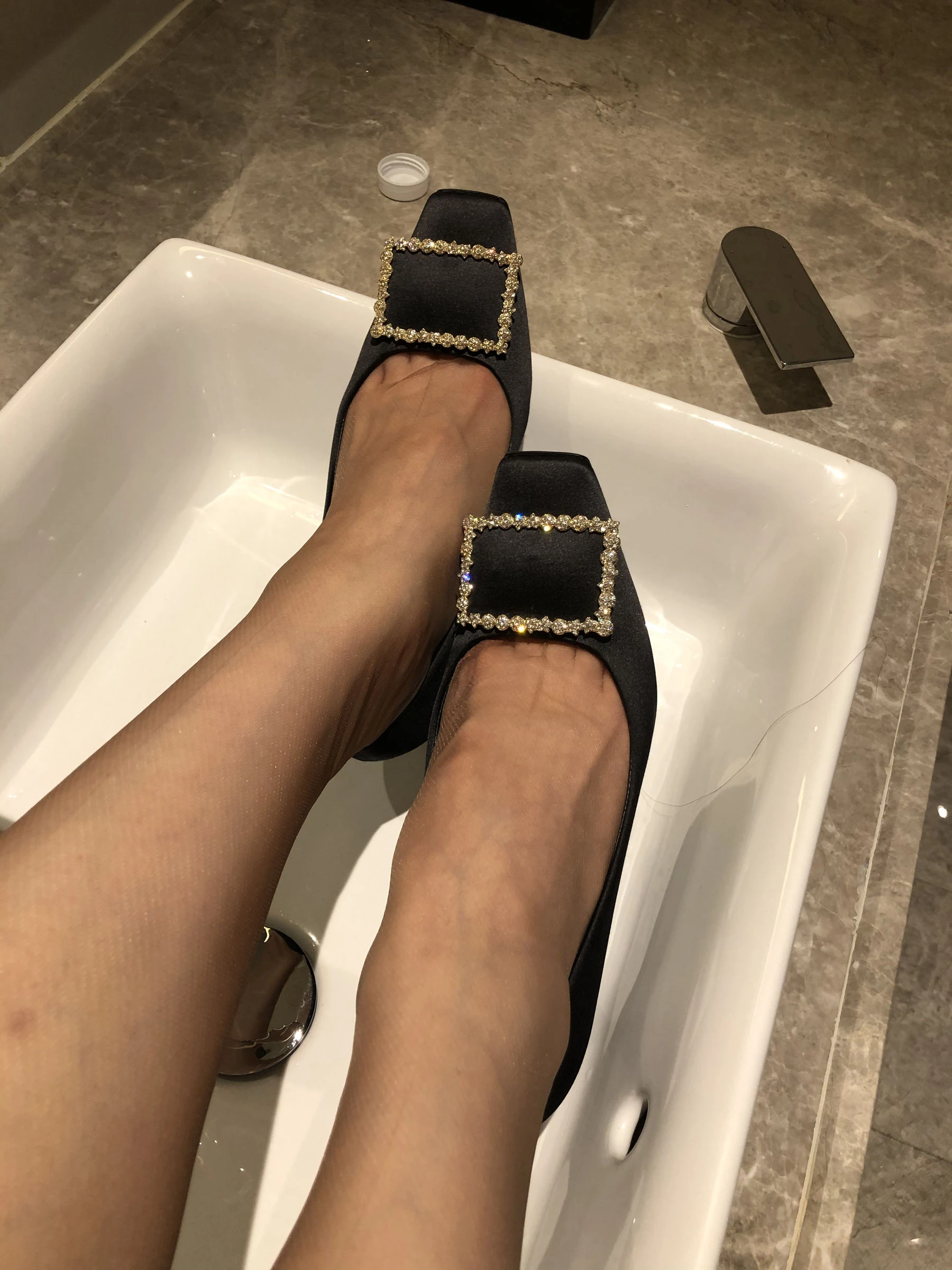 [校花]鄧思瑤大圖街拍美圖藝術：鄧思瑤清純風採演繹美腿完美曲線寫真 - 96