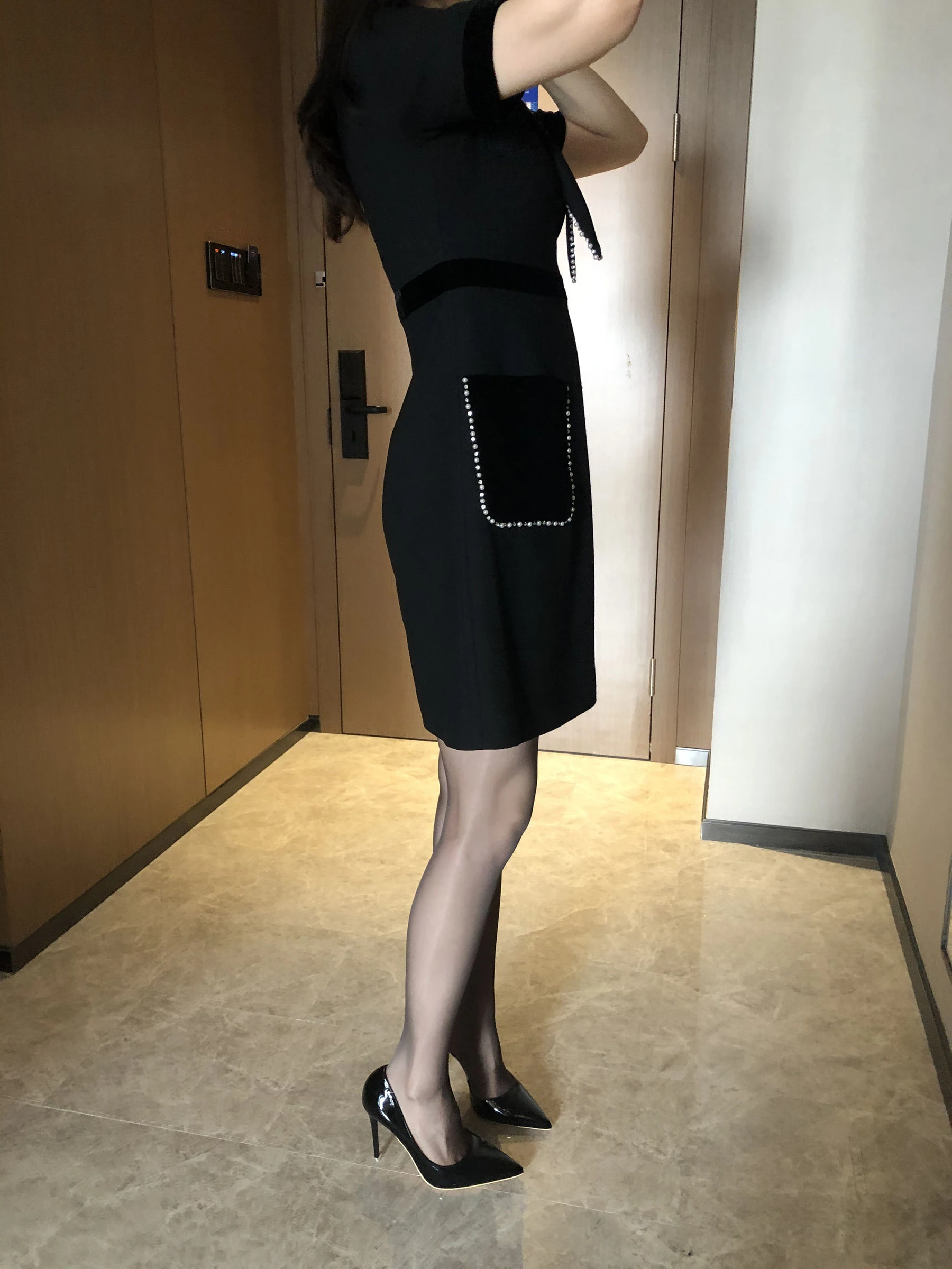 [校花]鄧思瑤大圖街拍美圖藝術：鄧思瑤清純風採演繹美腿完美曲線寫真 - 97