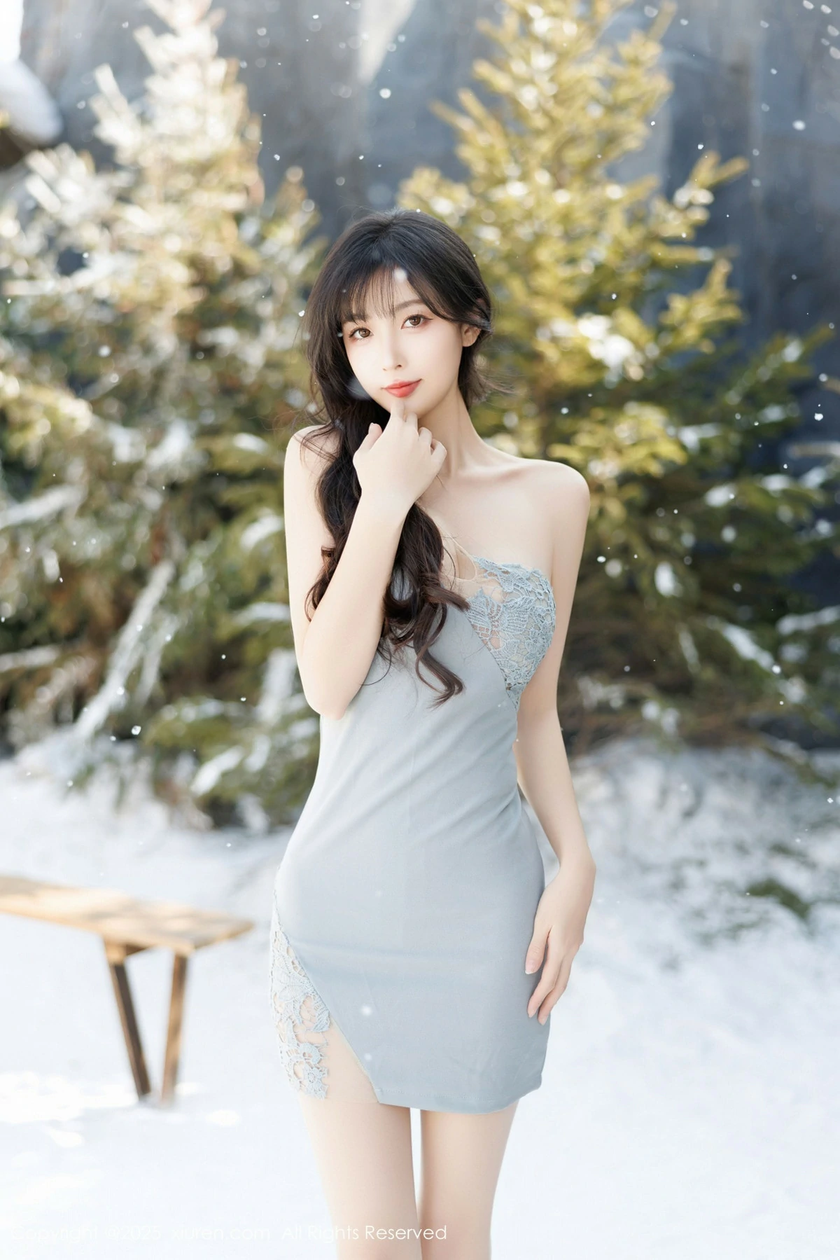 [校花]張梓涵張梓涵甜美風採美圖大賞：街拍精選美圖演繹長腿誘惑美學 - 17