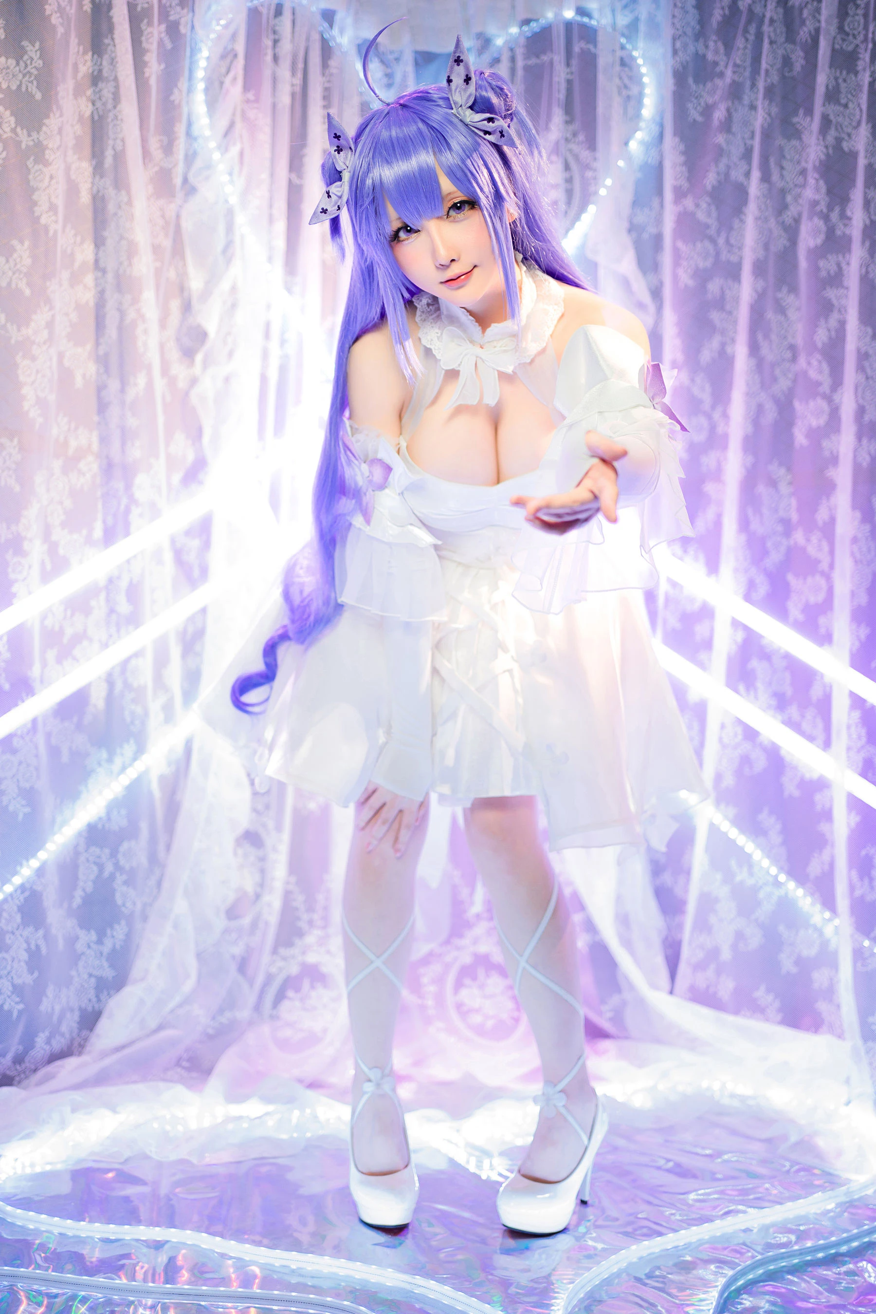 [美模]陳欣怡大圖圖集作品：攝影棚攝影甜美演繹陳欣怡美胸曲線氣質綻放寫真集 - 14