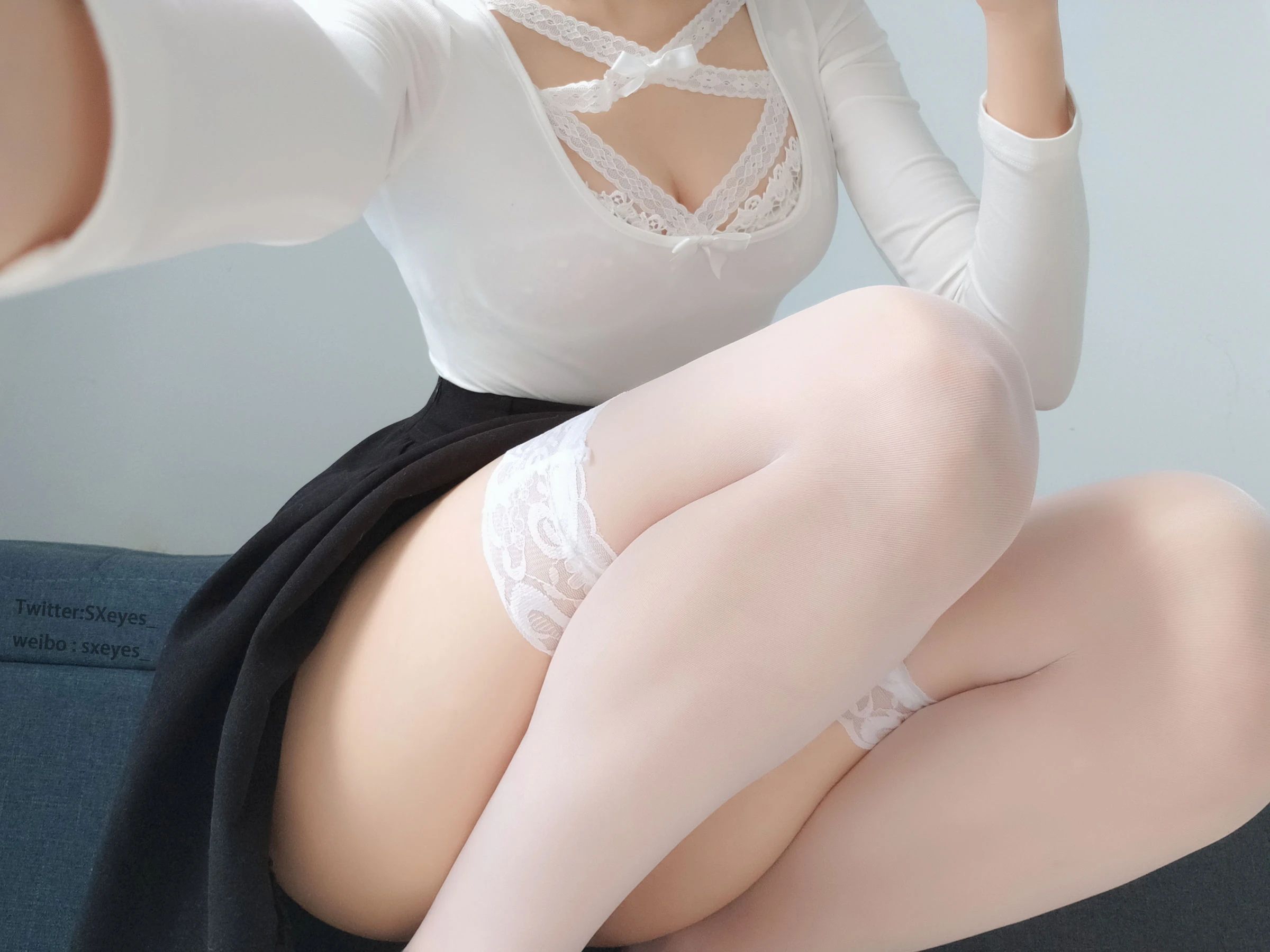 [網紅]劉雨晴劉雨晴私房首發大片：甜美韻味釋放曲線誘惑詮釋寫真大片 - 18
