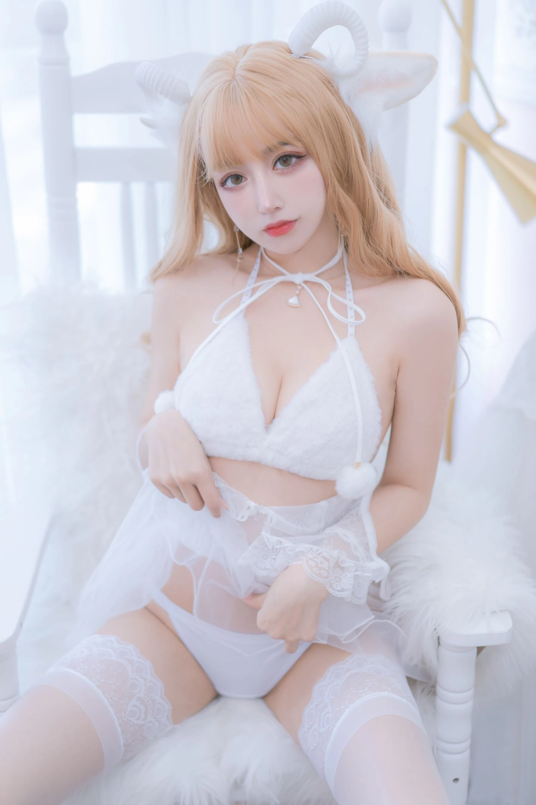 [網紅]韓思穎韓思穎私房珍藏美圖：性感格調釋放身材誘惑演繹寫真大片 - 9