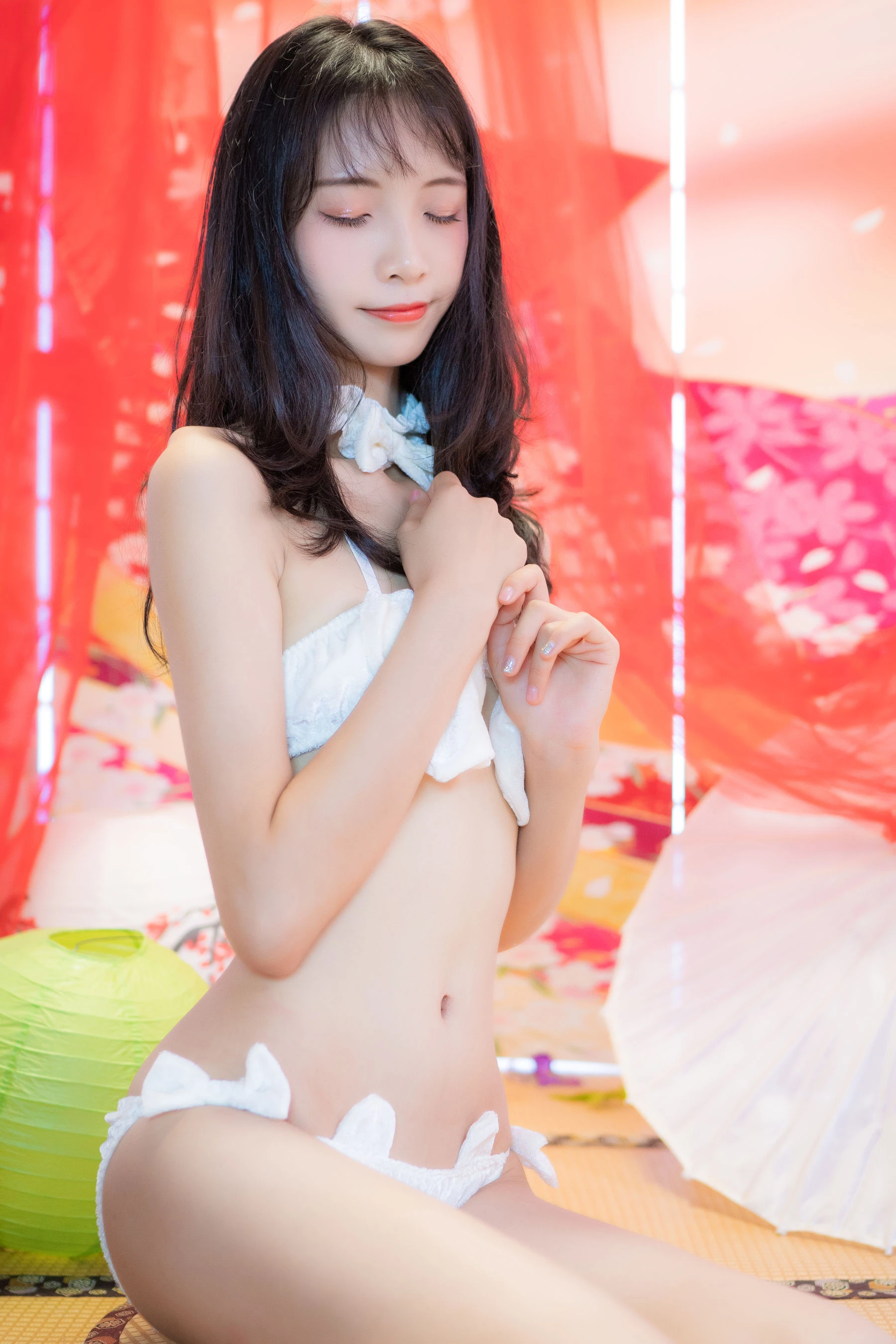[麻豆]許靜雅作品攝影大師作：許靜雅甜美於攝影棚展現蜂腰風採首發演繹 - 3