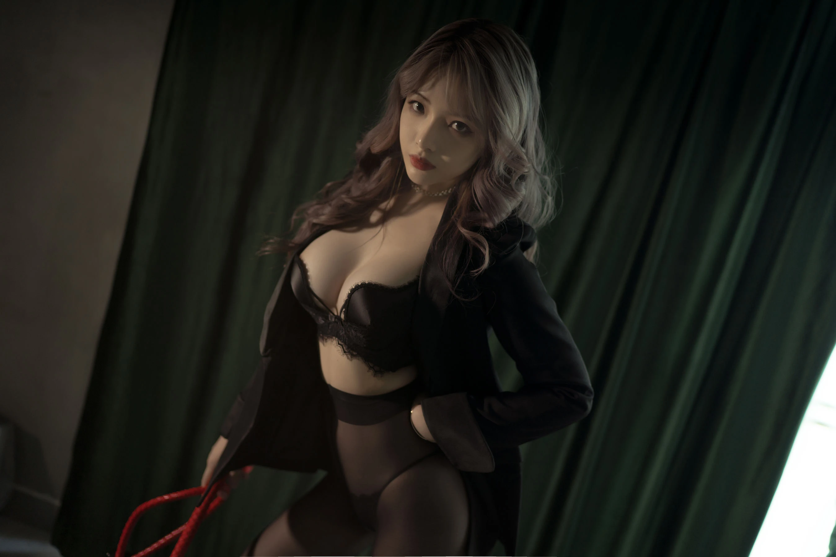 [模特]朱思瑤寫真館首發大片珍藏：朱思瑤優雅演繹翹臀完美韻味綻放寫真藝術 - 9