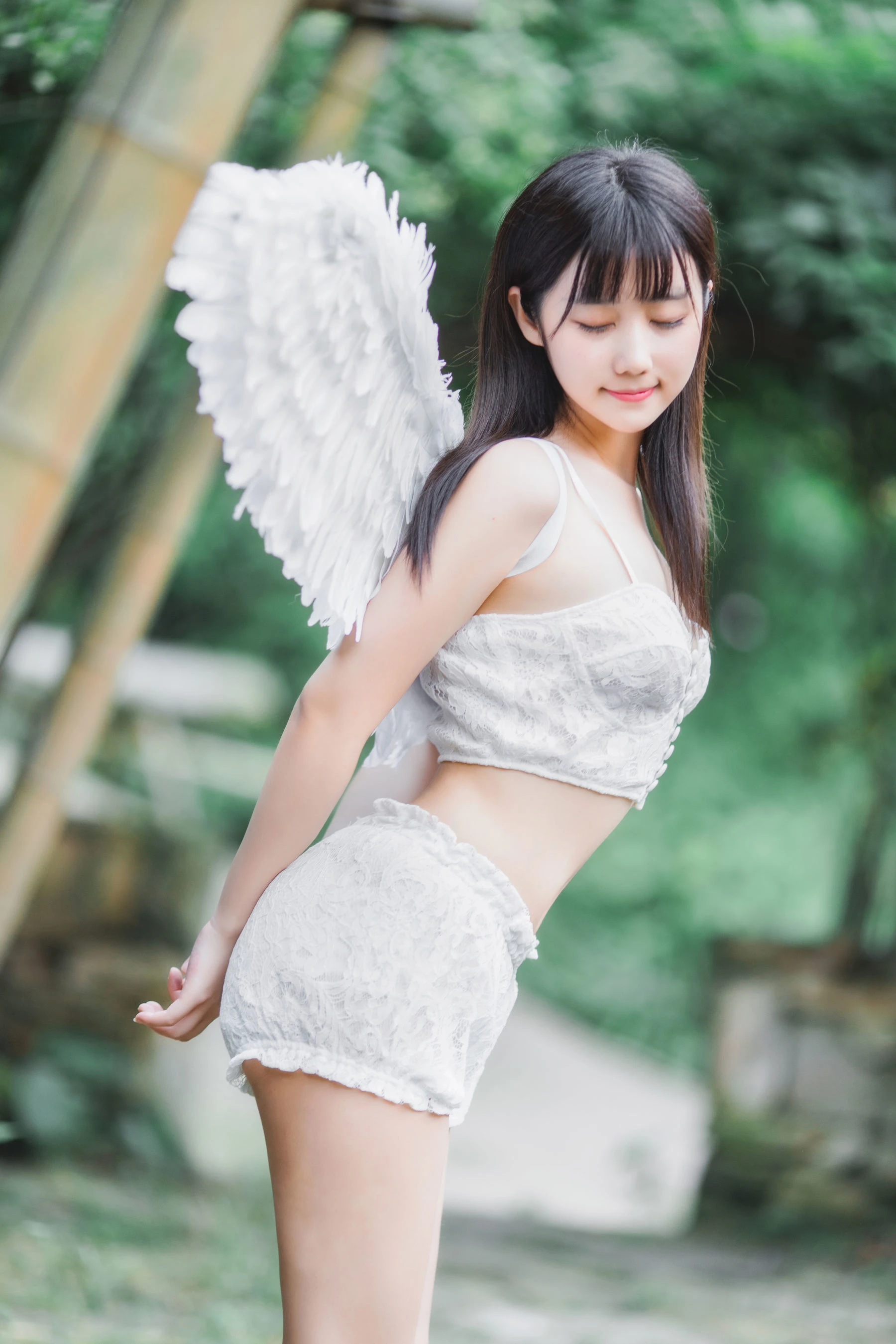 [車模]韓佳怡韓佳怡室內大圖美圖：甜美韻味釋放蜂腰誘惑凸顯寫真大片 - 5