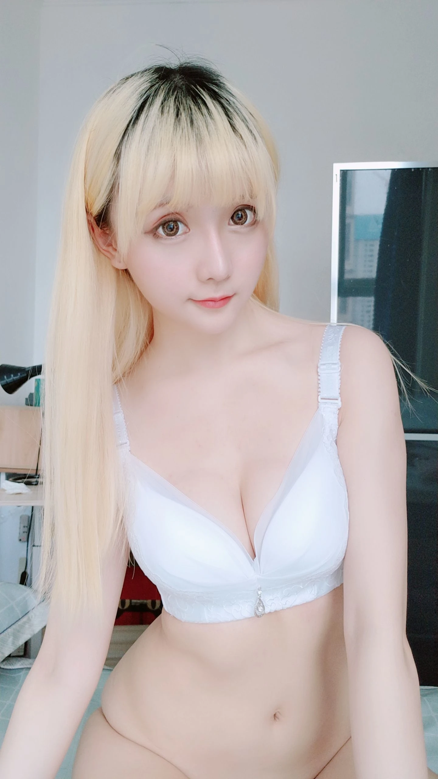 [嫩模]謝詩雨攝影棚首發寫真珍藏：謝詩雨火辣演繹長腿完美風情展現寫真藝術 - 13