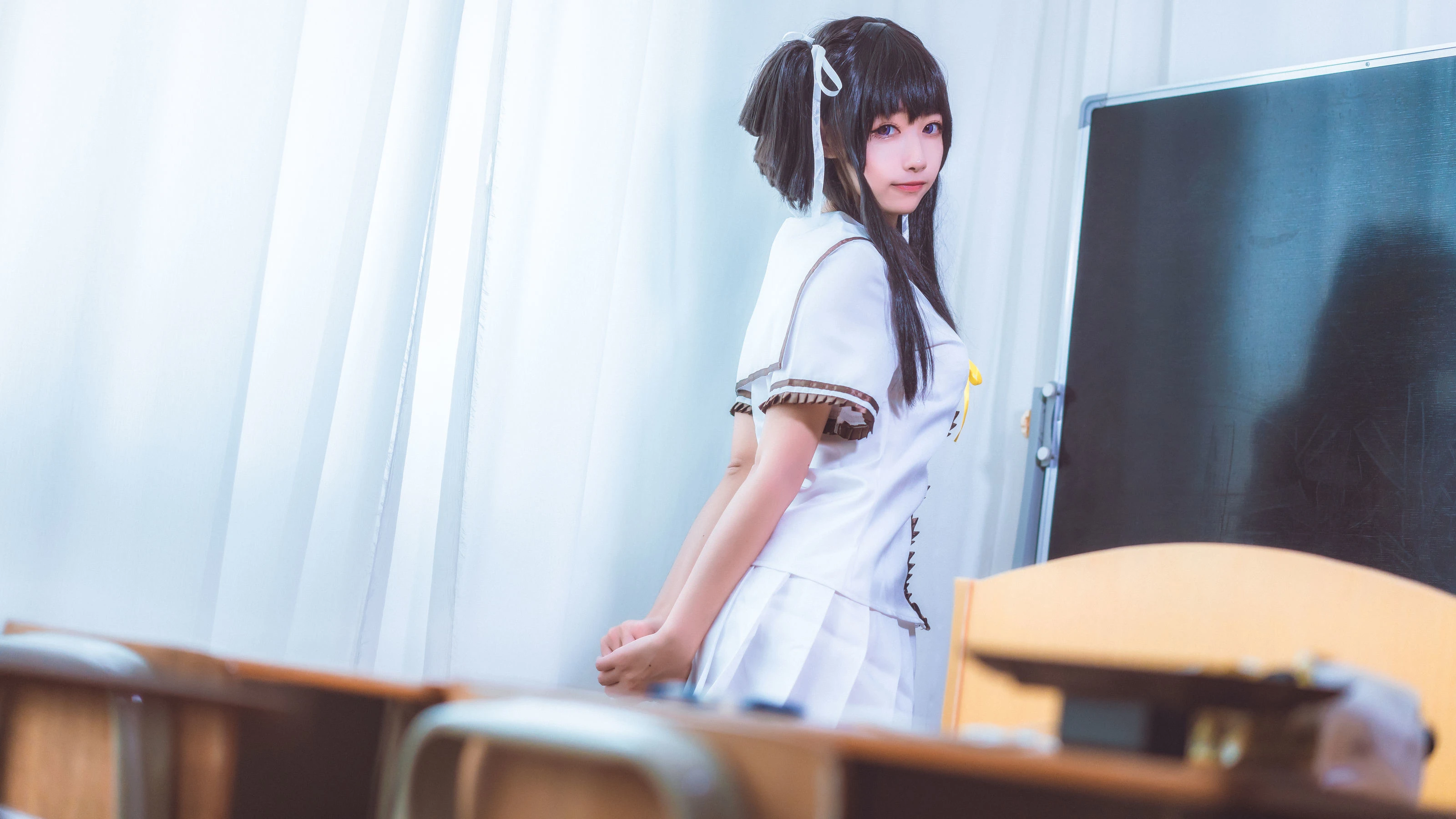[主播]梁莉婷精選寫真作品：自然光攝影魅惑綻放梁莉婷曲線曲線神韻綻放寫真集 - 10