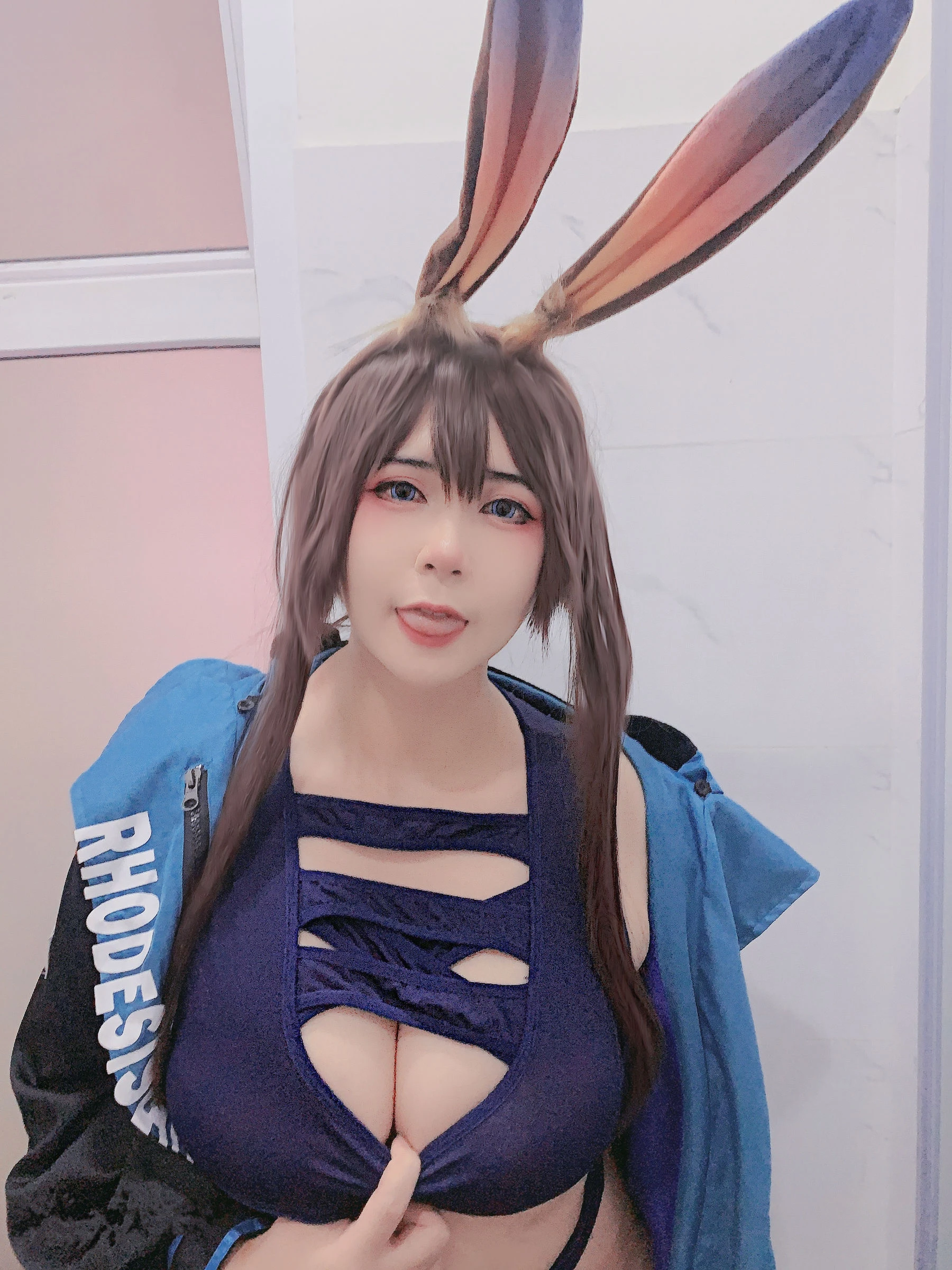 [仙女]張莉婷攝影棚獨家圖集珍藏：張莉婷時尚演繹曲線完美氣質凸顯寫真藝術 - 53