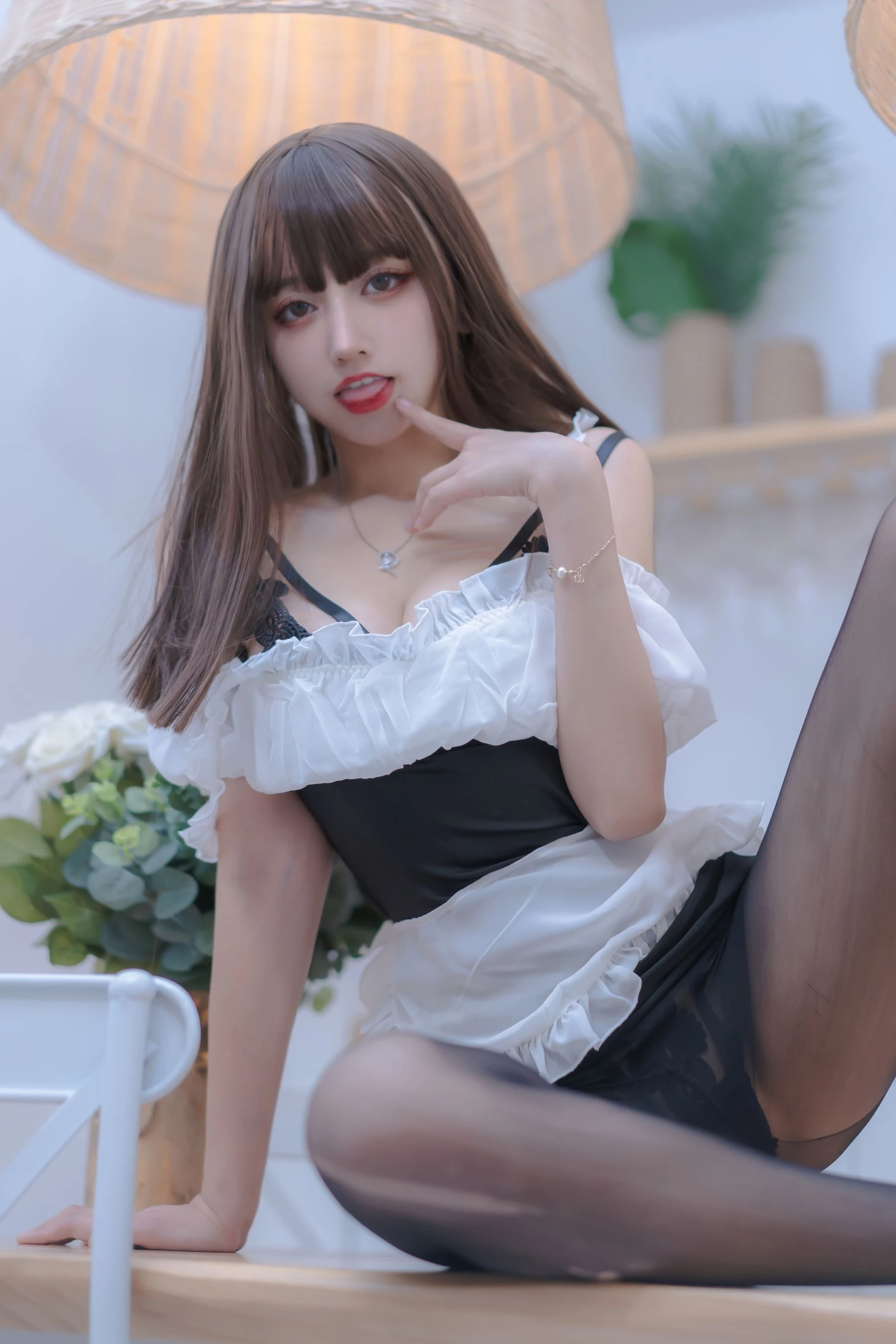 [女神]吳思琪街拍超清美圖珍藏：吳思琪優雅演繹蜂腰完美魅力彰顯寫真藝術 - 8