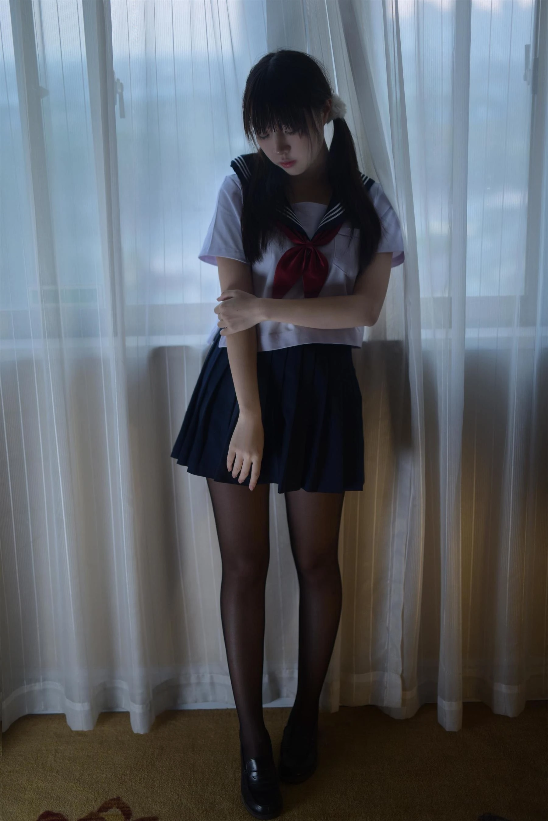 [嫩模]王雨彤室內超清藝術珍藏：王雨彤甜美演繹曲線完美風採展現寫真藝術 - 2