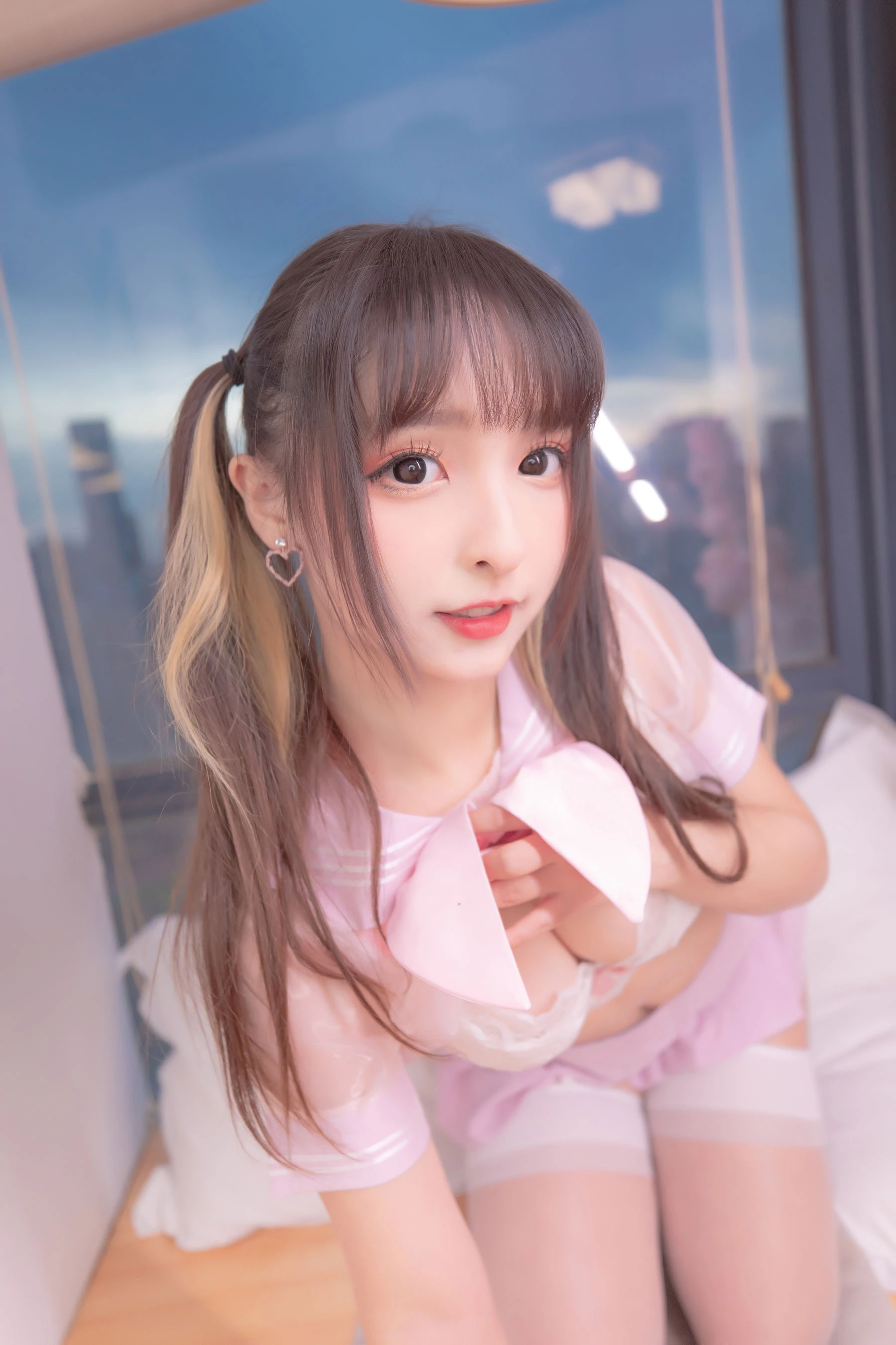 [麻豆]郭子萱大圖私房攝影藝術：郭子萱甜美風情彰顯美胸完美曲線寫真 - 57