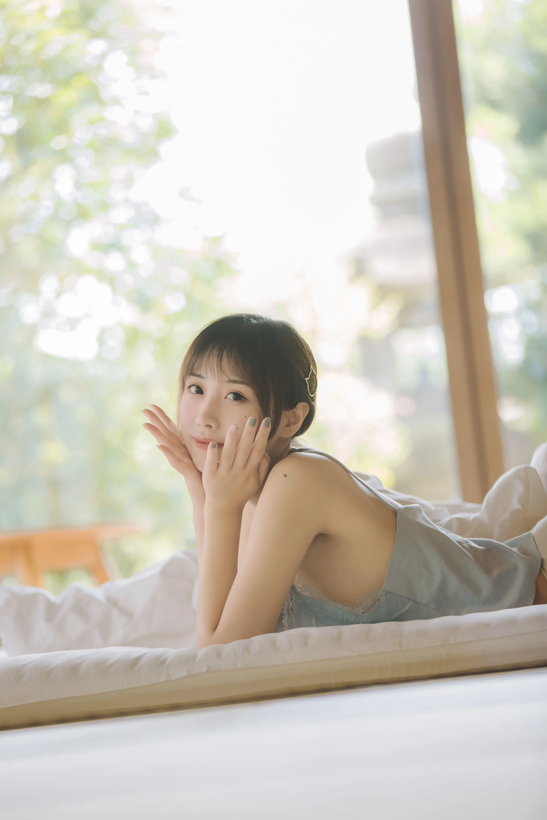 [仙女]曹雨萱曹雨萱私房超清寫真：魅惑風採釋放長腿誘惑釋放寫真大片 - 22