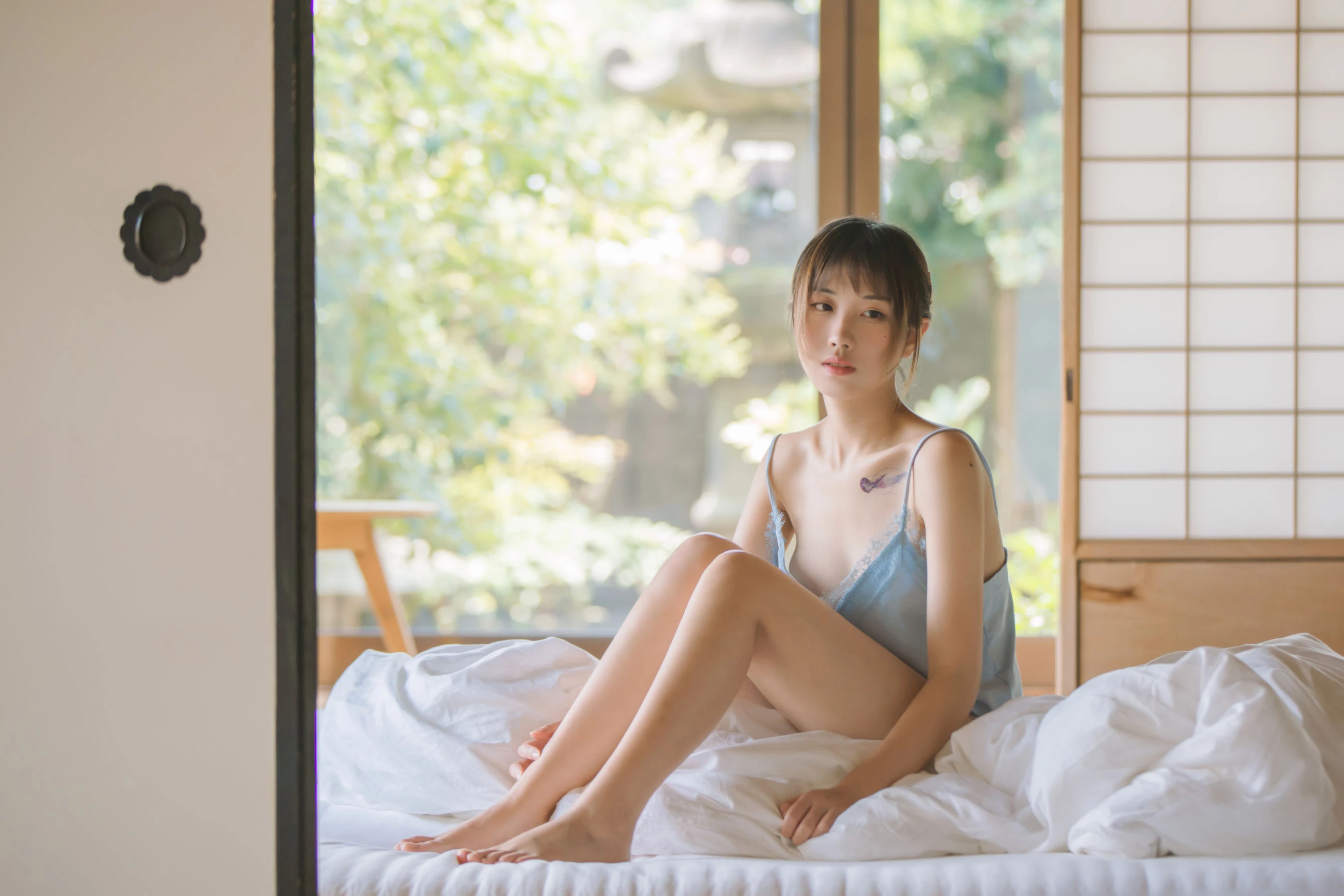 [仙女]曹雨萱曹雨萱私房超清寫真：魅惑風採釋放長腿誘惑釋放寫真大片 - 5