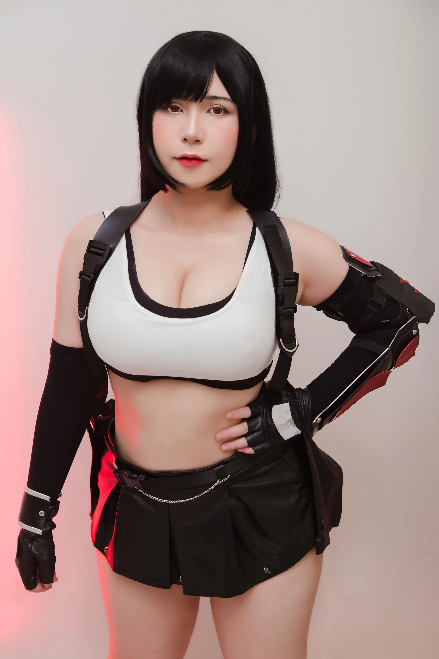 [名模]吳詩涵街拍獨家寫真珍藏：吳詩涵魅惑演繹曲線完美神韻凸顯寫真藝術 - 1