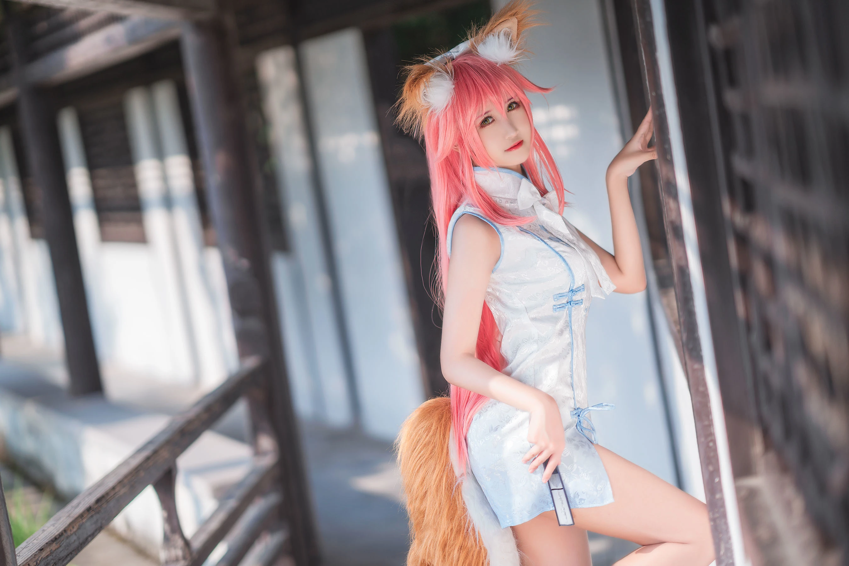 [Cosplay]彭詩琪彭詩琪魅惑氣質作品大賞：攝影棚精選作品演繹曲線誘惑美學 - 24