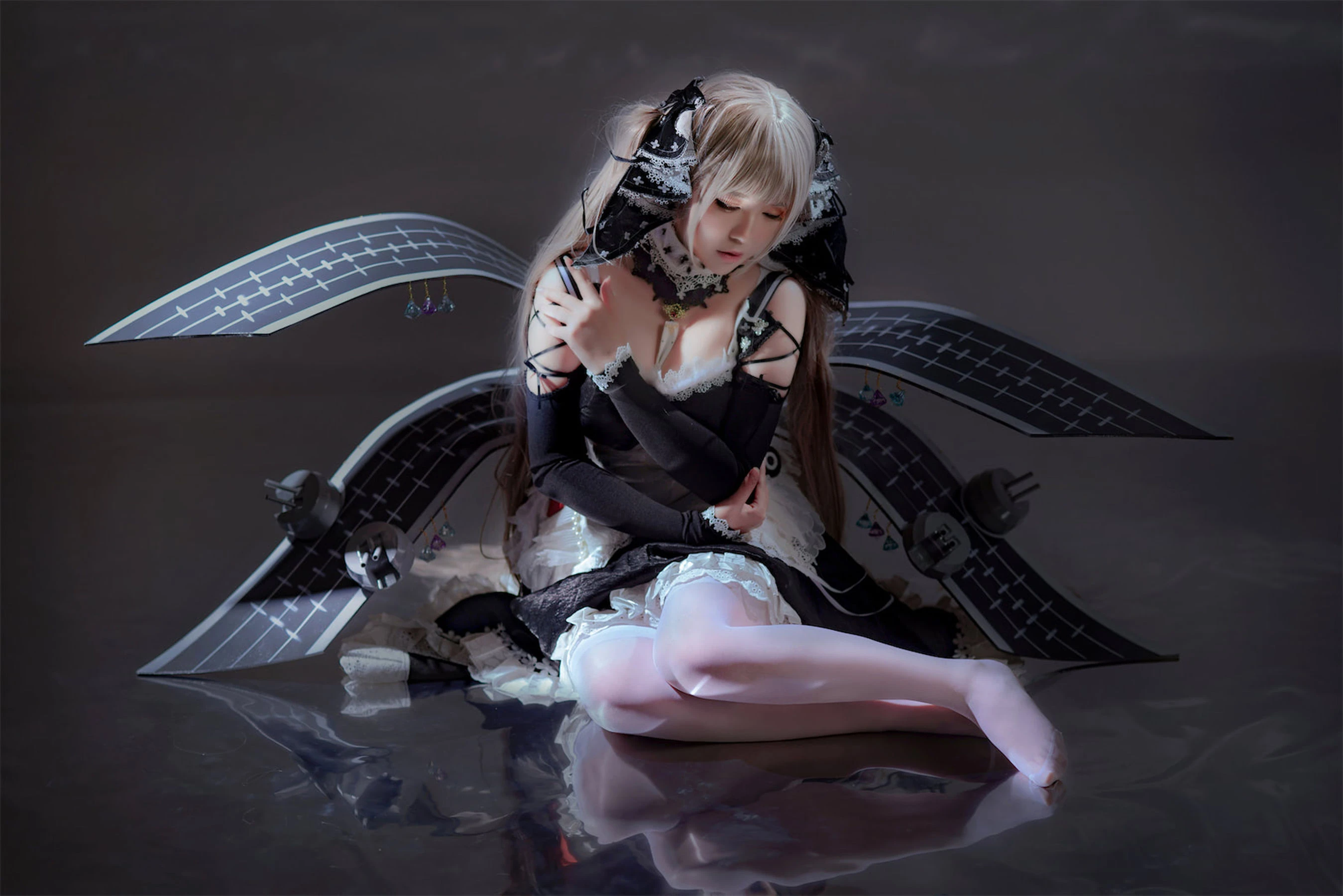 [小蘿莉]朱詩琪大圖私房大片藝術：朱詩琪魅惑神韻凸顯蜂腰完美曲線寫真 - 17