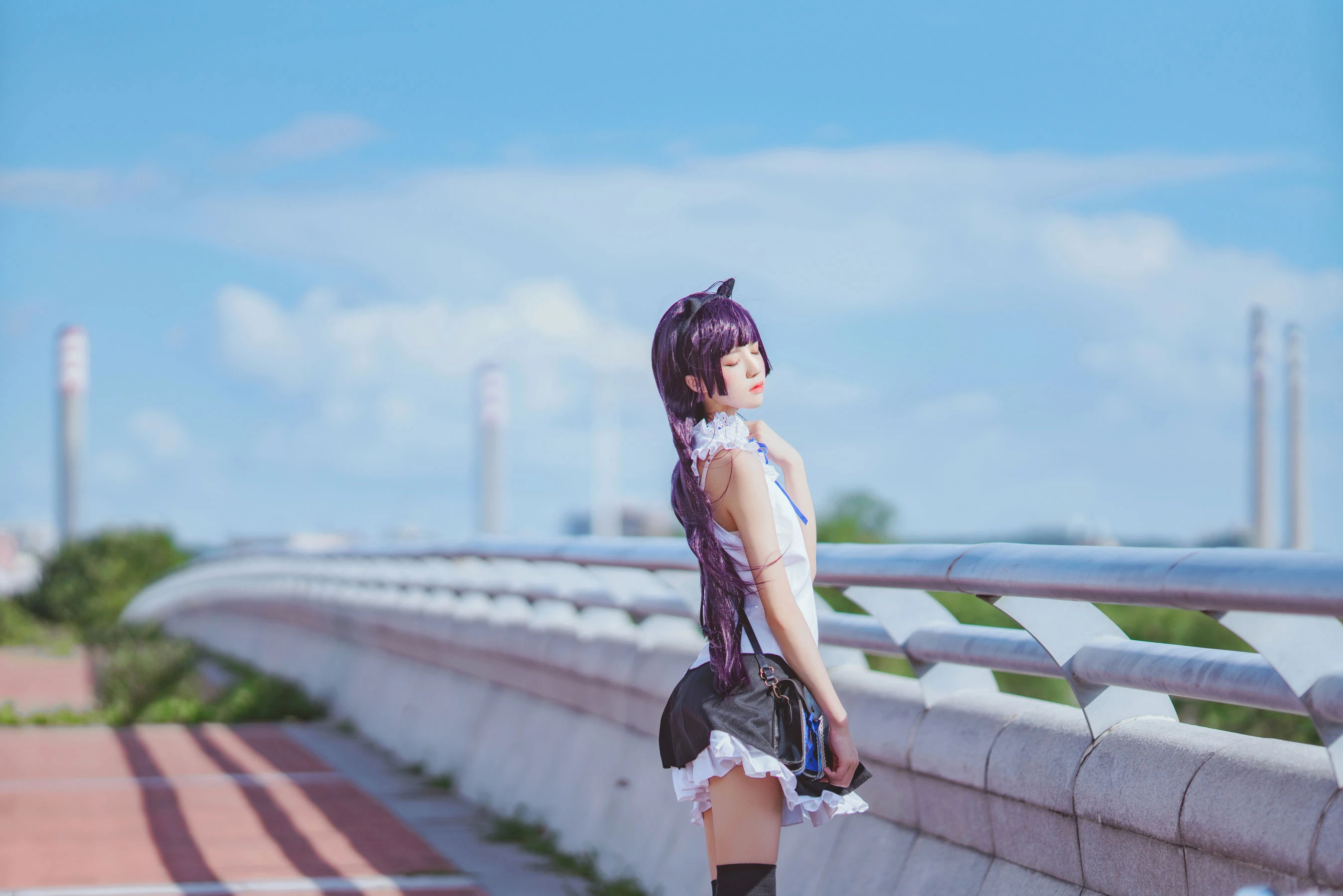 [仙女]何雨菲藝術攝影大師作：何雨菲時尚於室內釋放翹臀韻味首發演繹 - 1