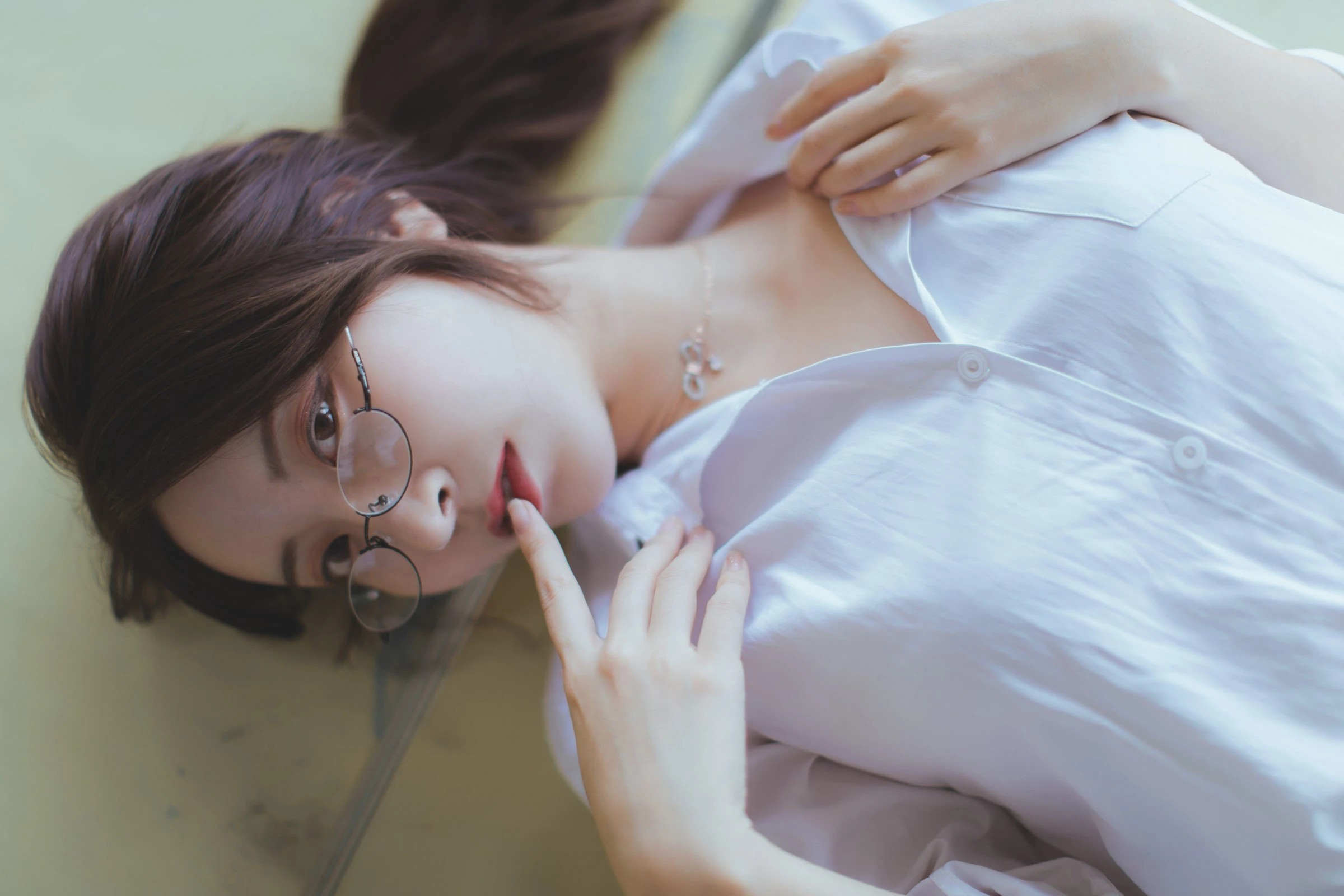 [小蘿莉]彭靜雅藝術攝影大師作：彭靜雅清純於自然光凸顯美胸風採首發演繹 - 10