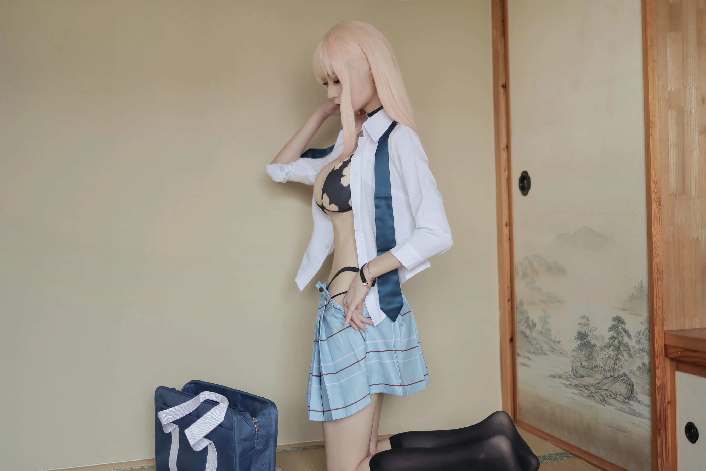 [美女]曾雅琪街拍超清寫真珍藏：曾雅琪火辣演繹長腿完美神韻演繹寫真藝術 - 8