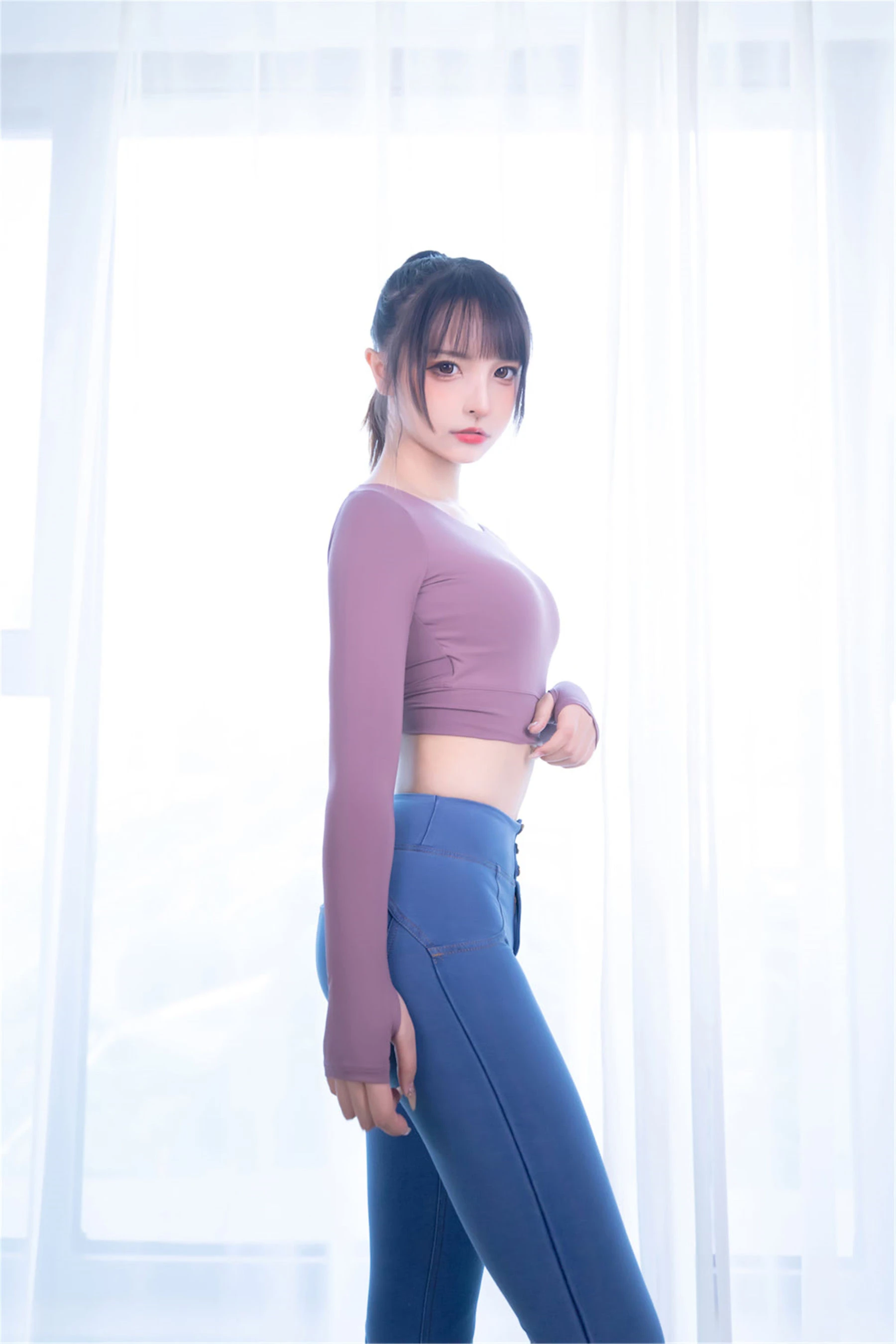 [校花]李雨桐自然光高清圖集珍藏：李雨桐甜美演繹曲線完美風採釋放寫真藝術 - 55