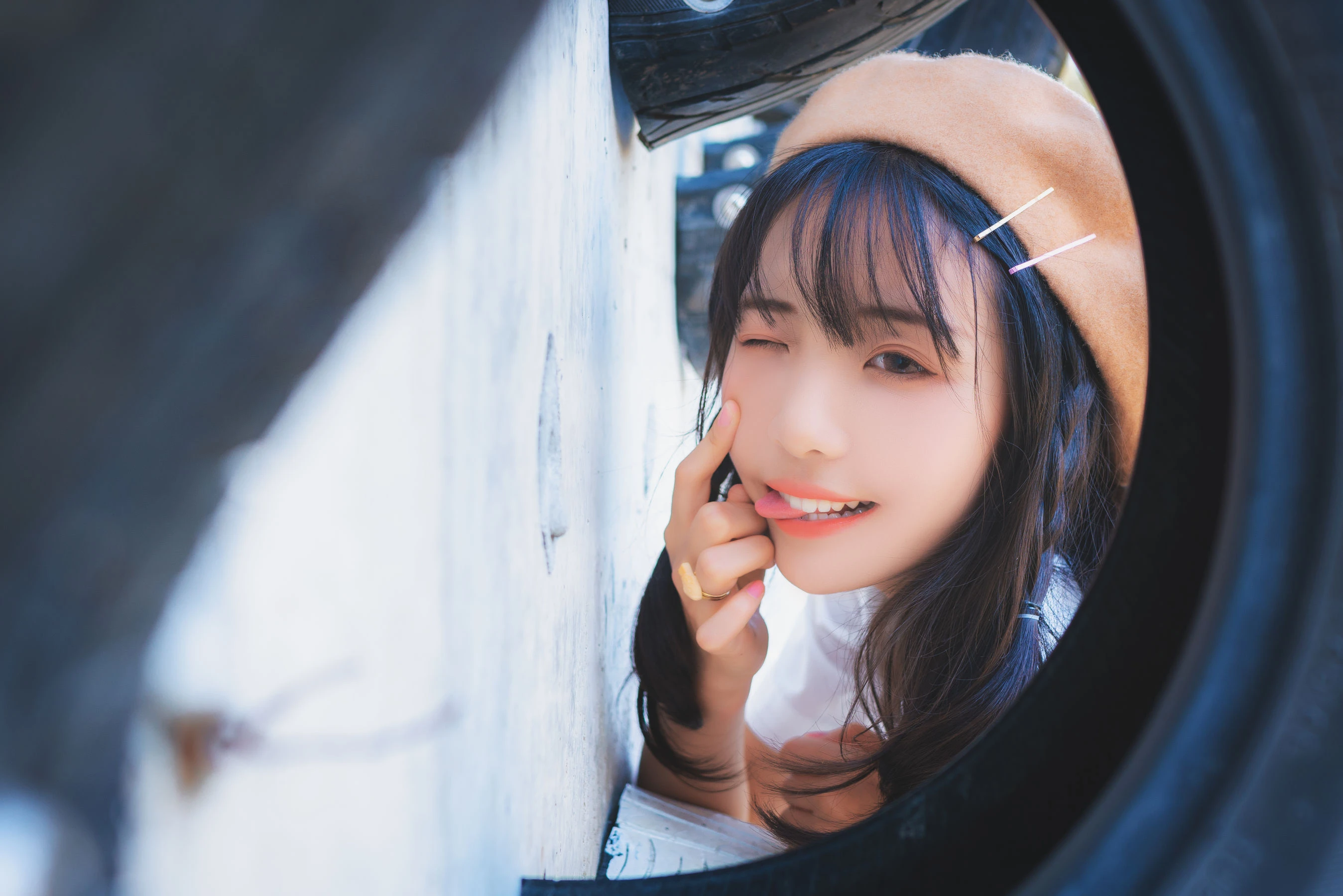 [美女]謝慧新謝慧新性感神韻作品大賞：室內精選作品演繹曲線誘惑美學 - 23
