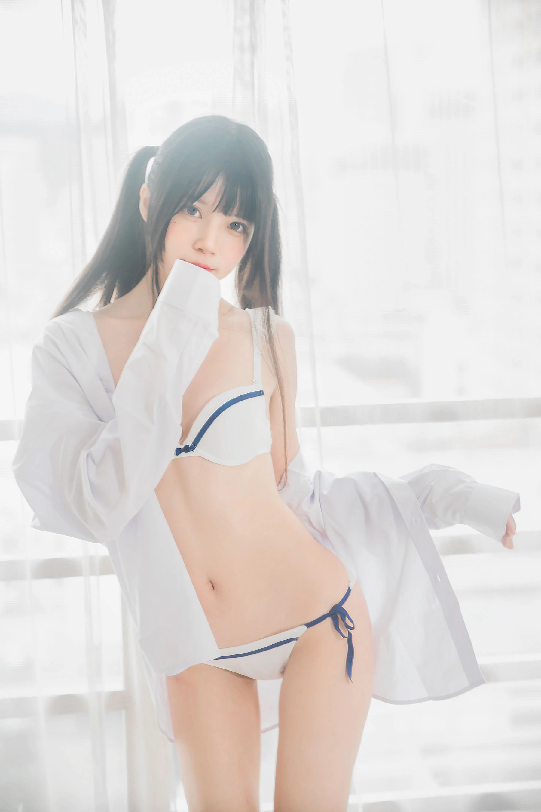 [網紅]郭雨含大圖攝影棚寫真藝術：郭雨含火辣風採詮釋曲線完美曲線寫真 - 3