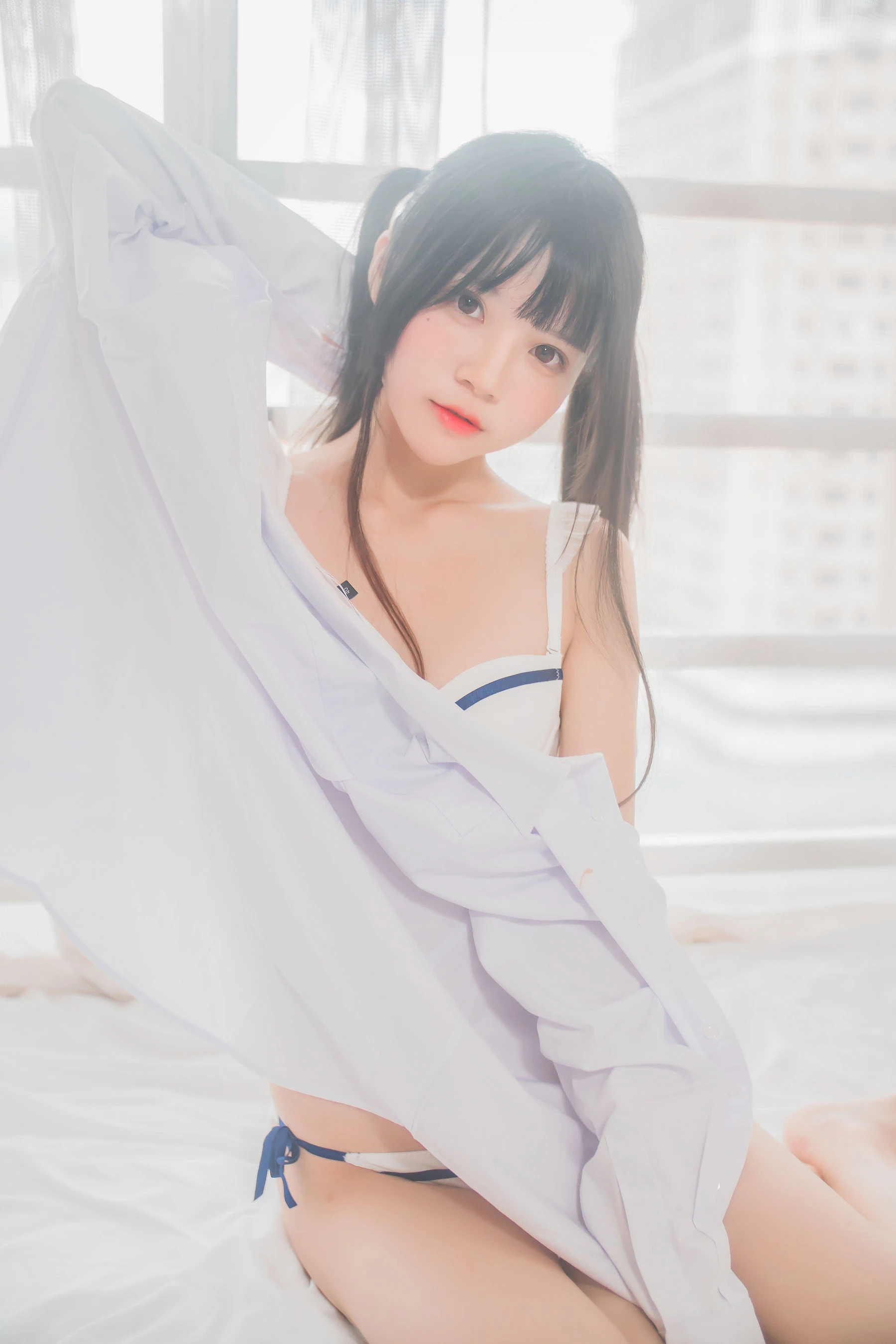 [網紅]郭雨含大圖攝影棚寫真藝術：郭雨含火辣風採詮釋曲線完美曲線寫真 - 35
