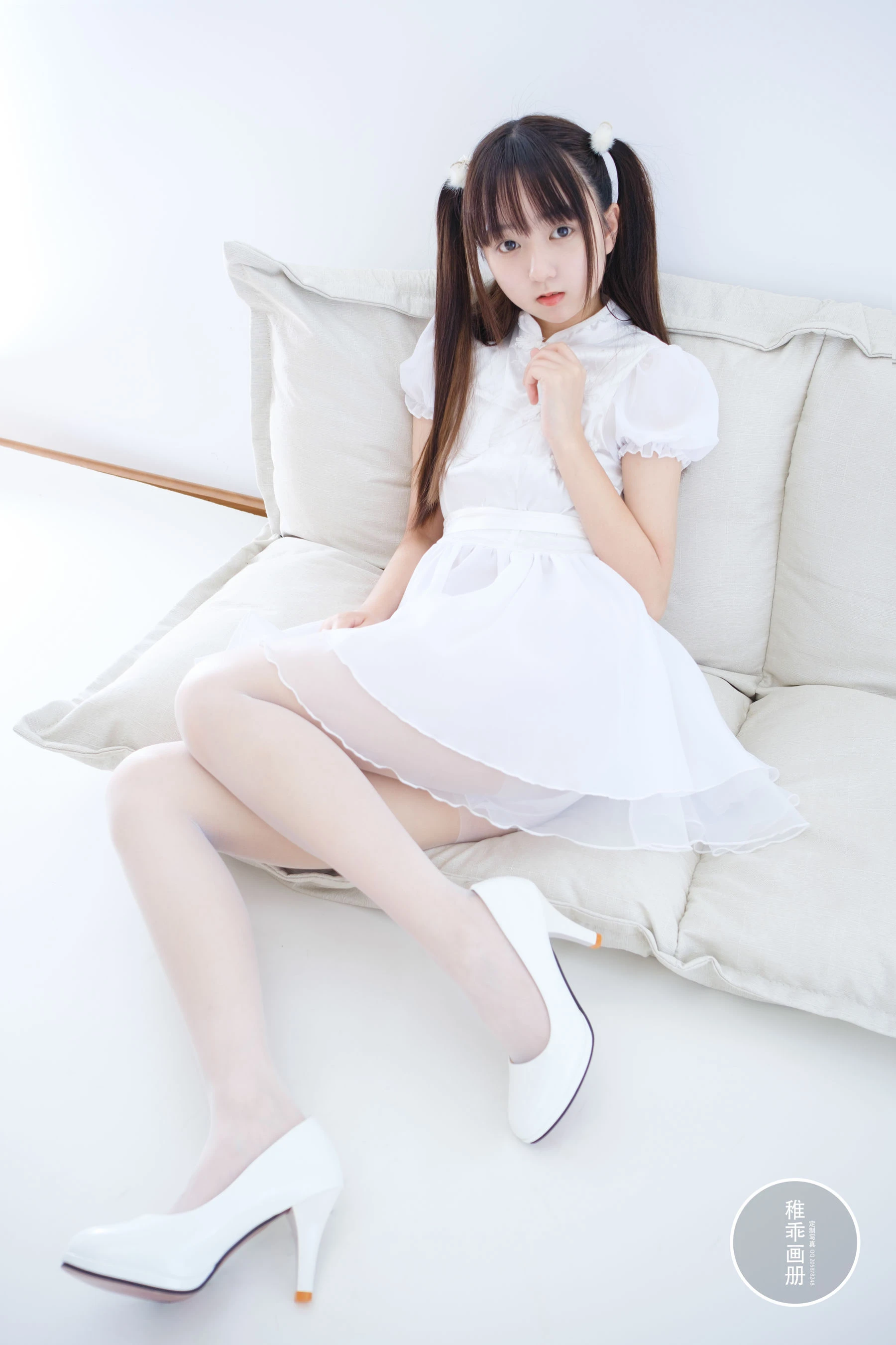 [名模]鄭雨萱獨家藝術作品：戶外攝影時尚展現鄭雨萱身材曲線風情綻放寫真集 - 3