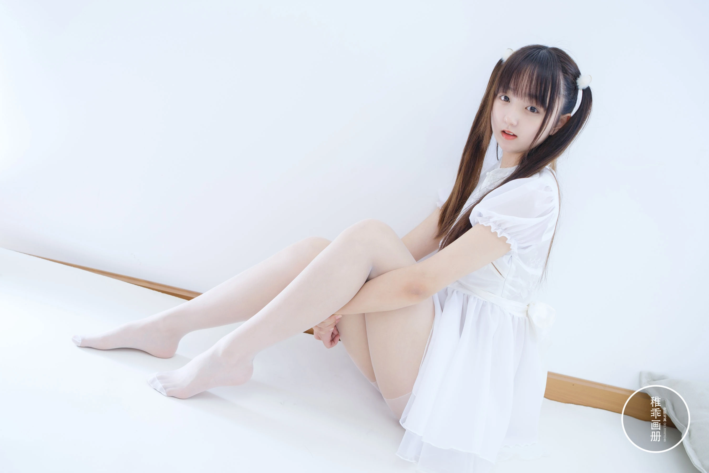 [名模]鄭雨萱獨家藝術作品：戶外攝影時尚展現鄭雨萱身材曲線風情綻放寫真集 - 36