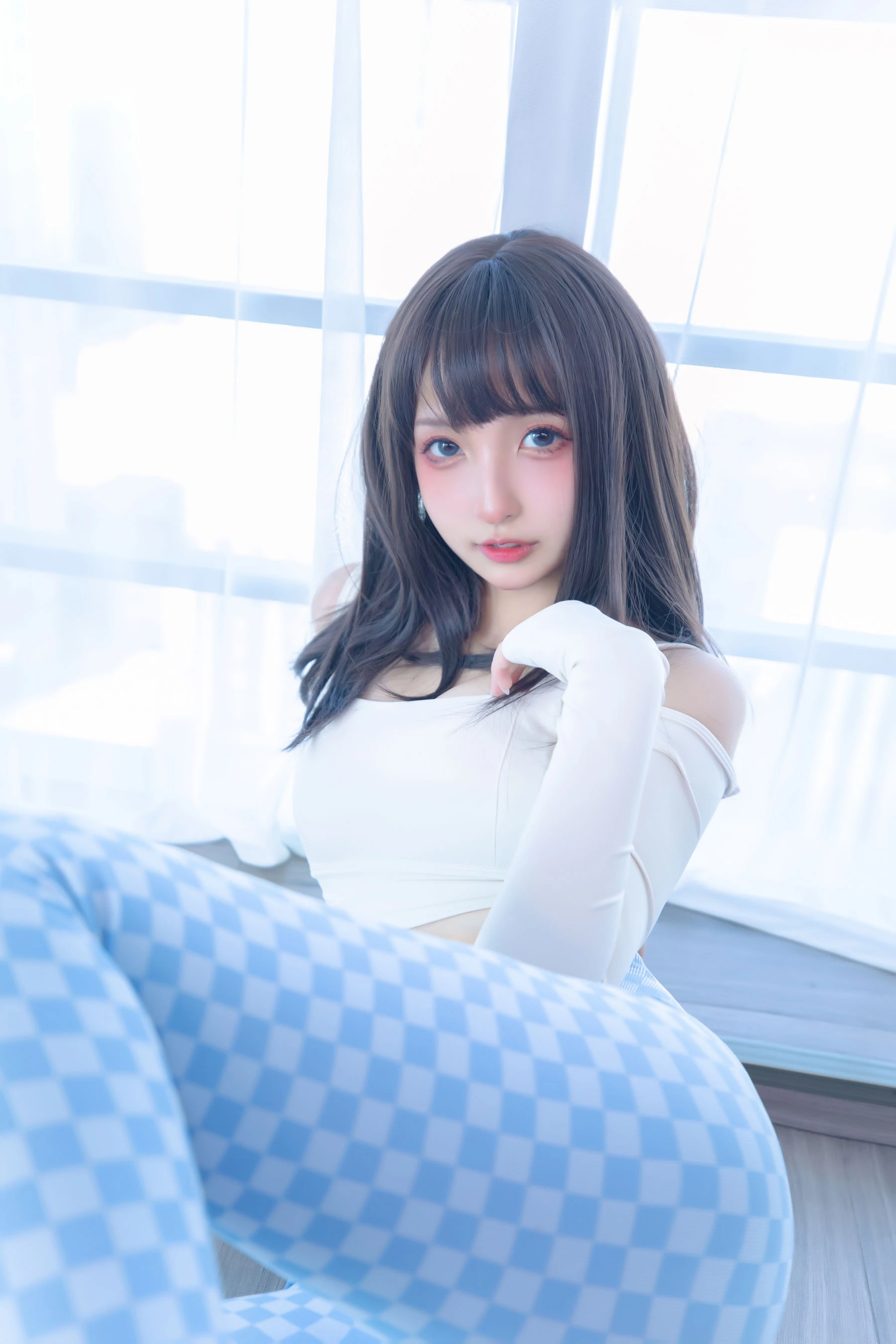 [美女]孫莉琪孫莉琪戶外超清美圖：魅惑神韻釋放美腿誘惑綻放寫真大片 - 10