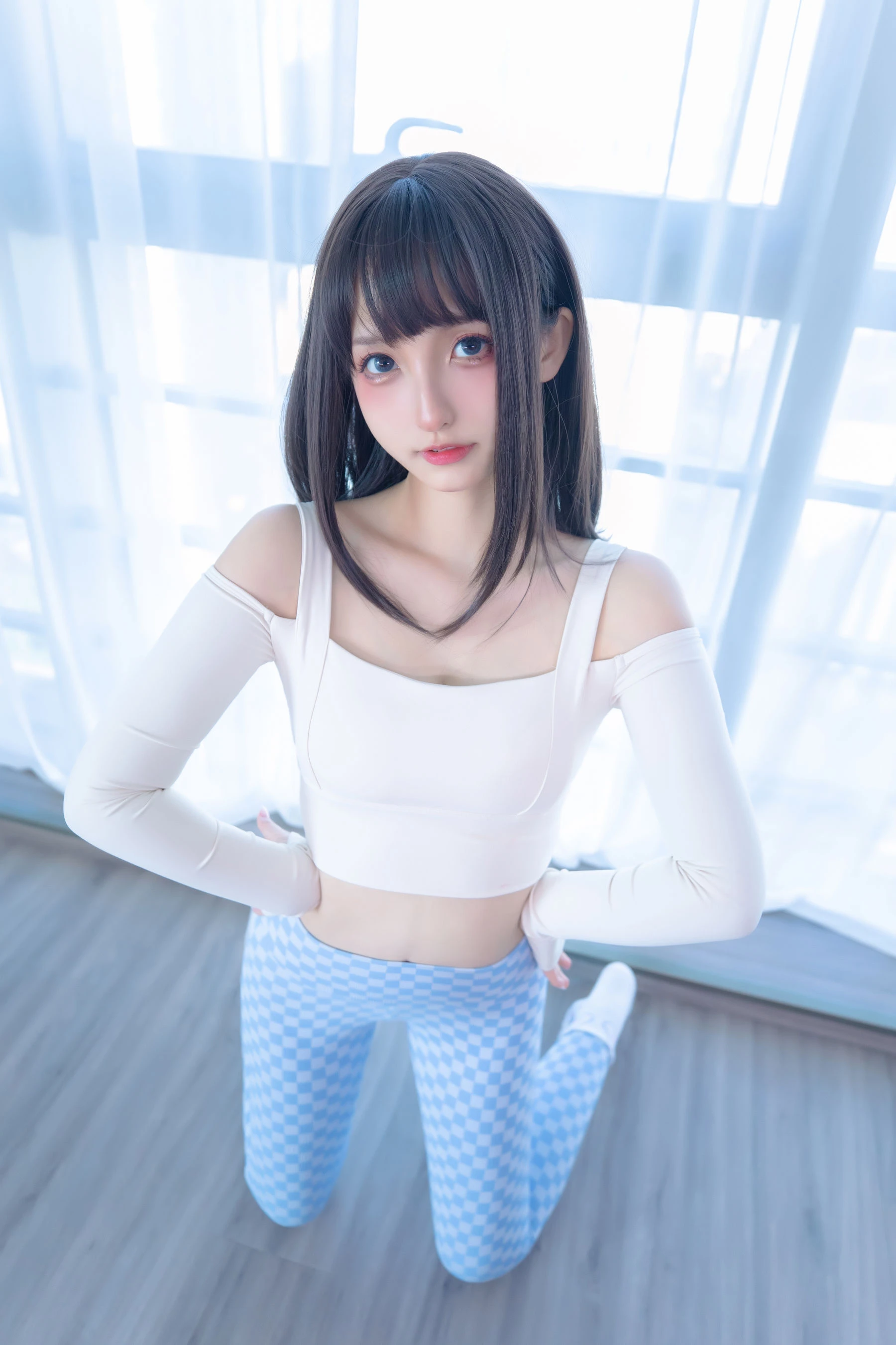 [美女]孫莉琪孫莉琪戶外超清美圖：魅惑神韻釋放美腿誘惑綻放寫真大片 - 27