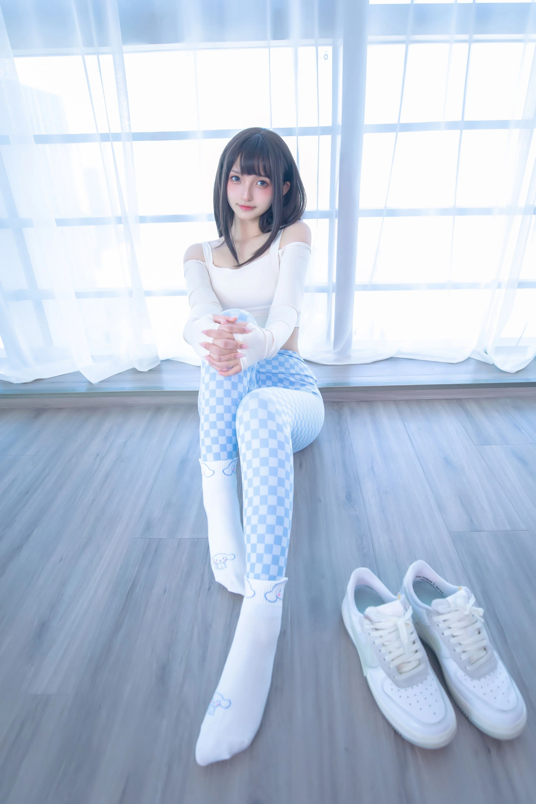 [美女]孫莉琪孫莉琪戶外超清美圖：魅惑神韻釋放美腿誘惑綻放寫真大片 - 44