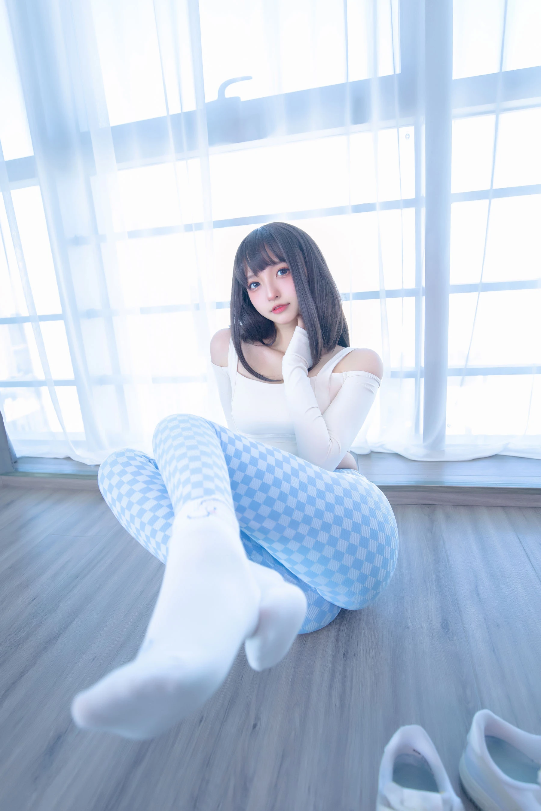 [美女]孫莉琪孫莉琪戶外超清美圖：魅惑神韻釋放美腿誘惑綻放寫真大片 - 55