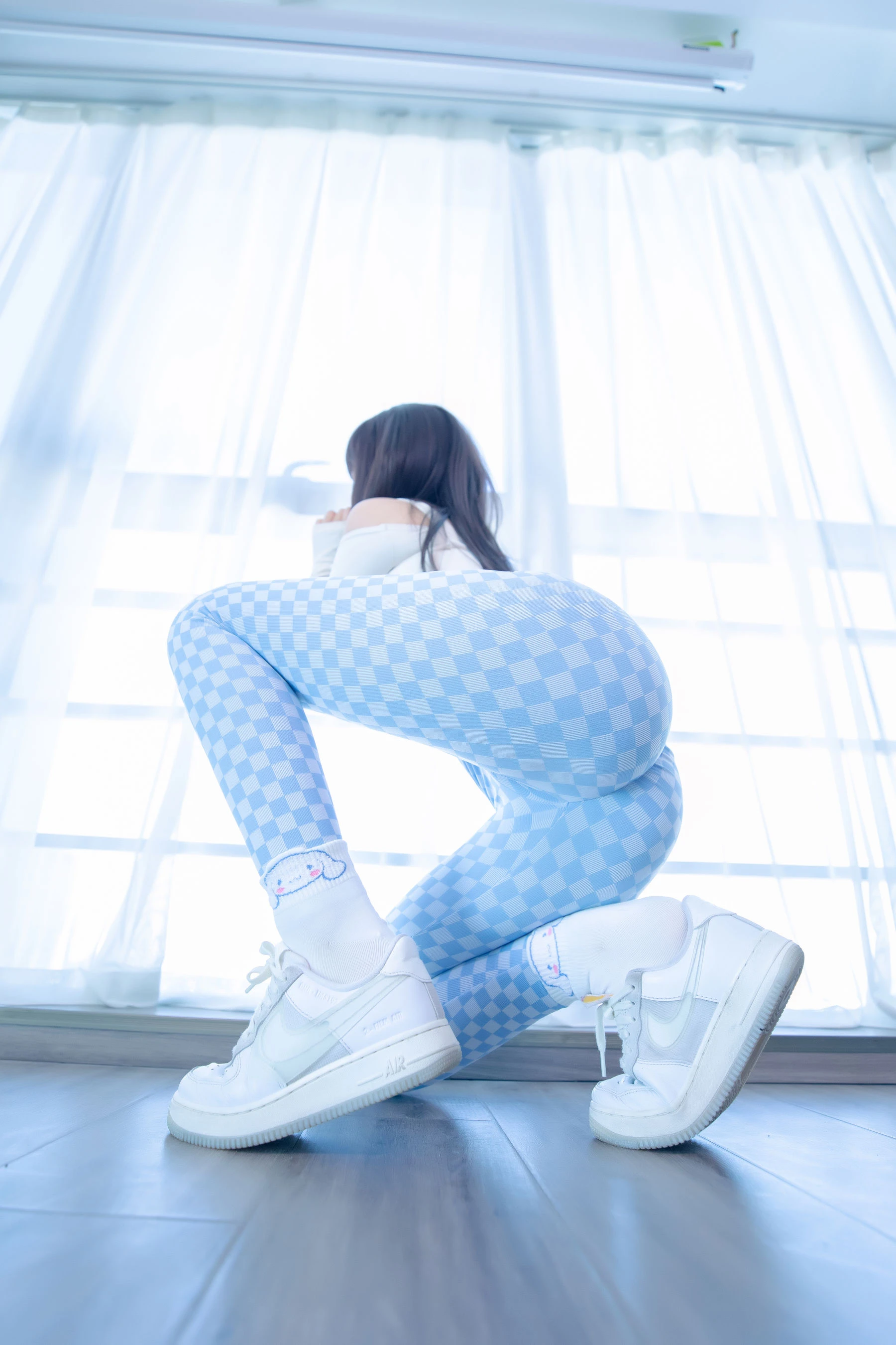 [美女]孫莉琪孫莉琪戶外超清美圖：魅惑神韻釋放美腿誘惑綻放寫真大片 - 64