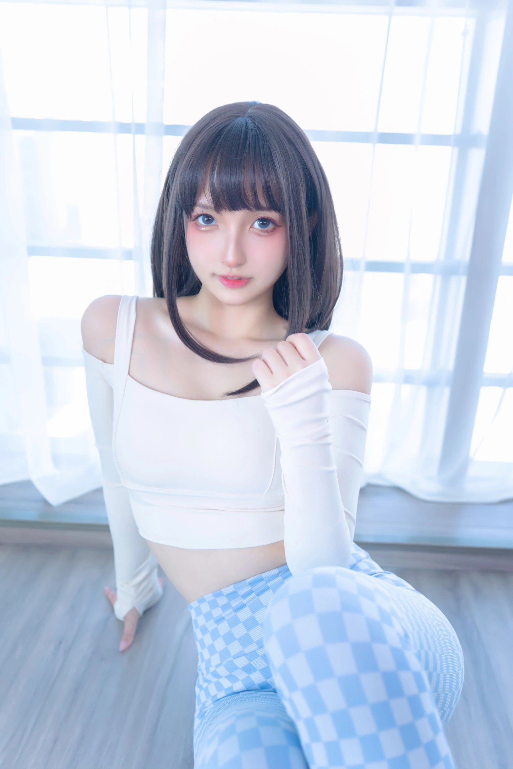 [美女]孫莉琪孫莉琪戶外超清美圖：魅惑神韻釋放美腿誘惑綻放寫真大片 - 67