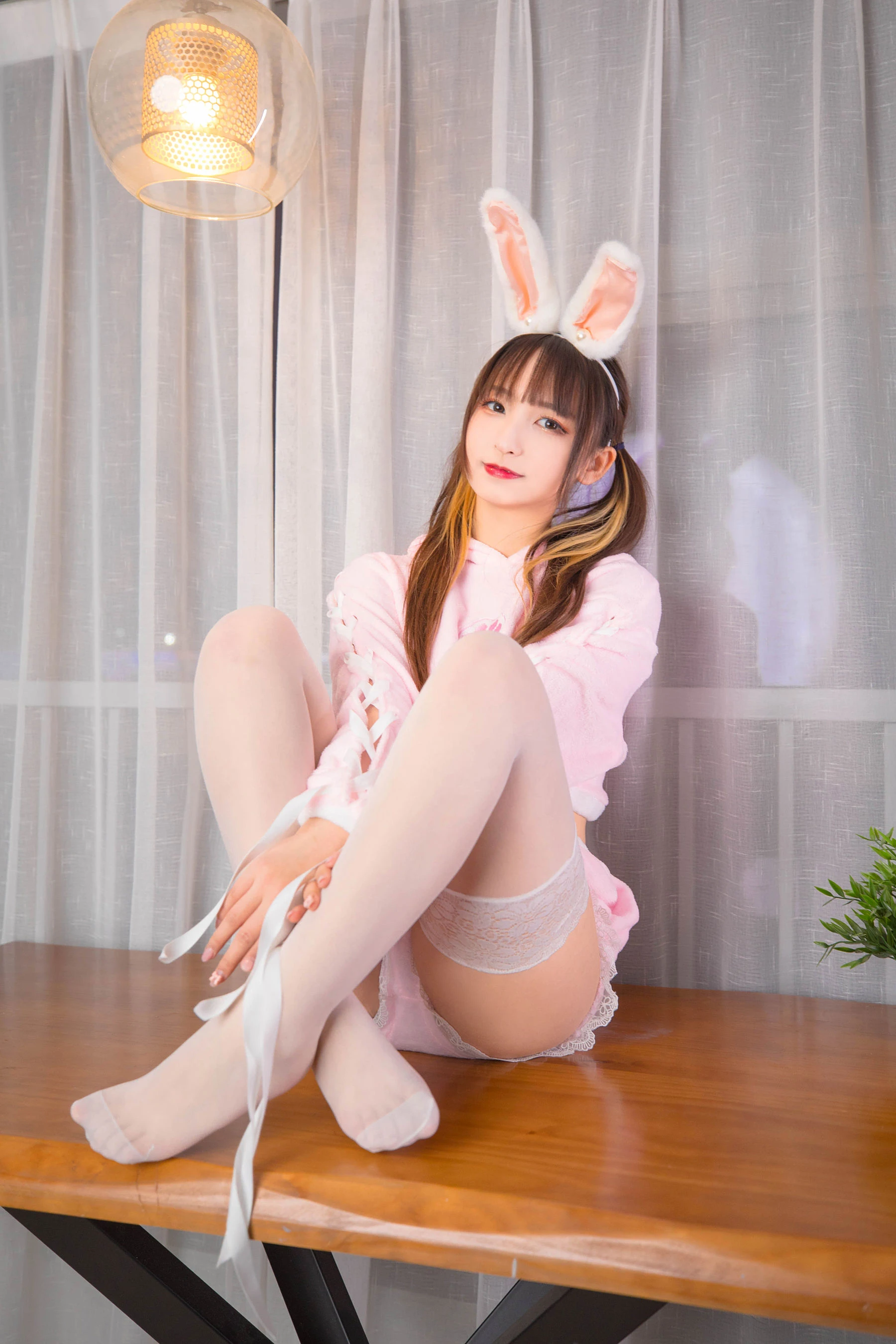 [美女]李雨桐珍藏藝術作品：自然光攝影時尚演繹李雨桐美腿曲線格調綻放寫真集 - 144