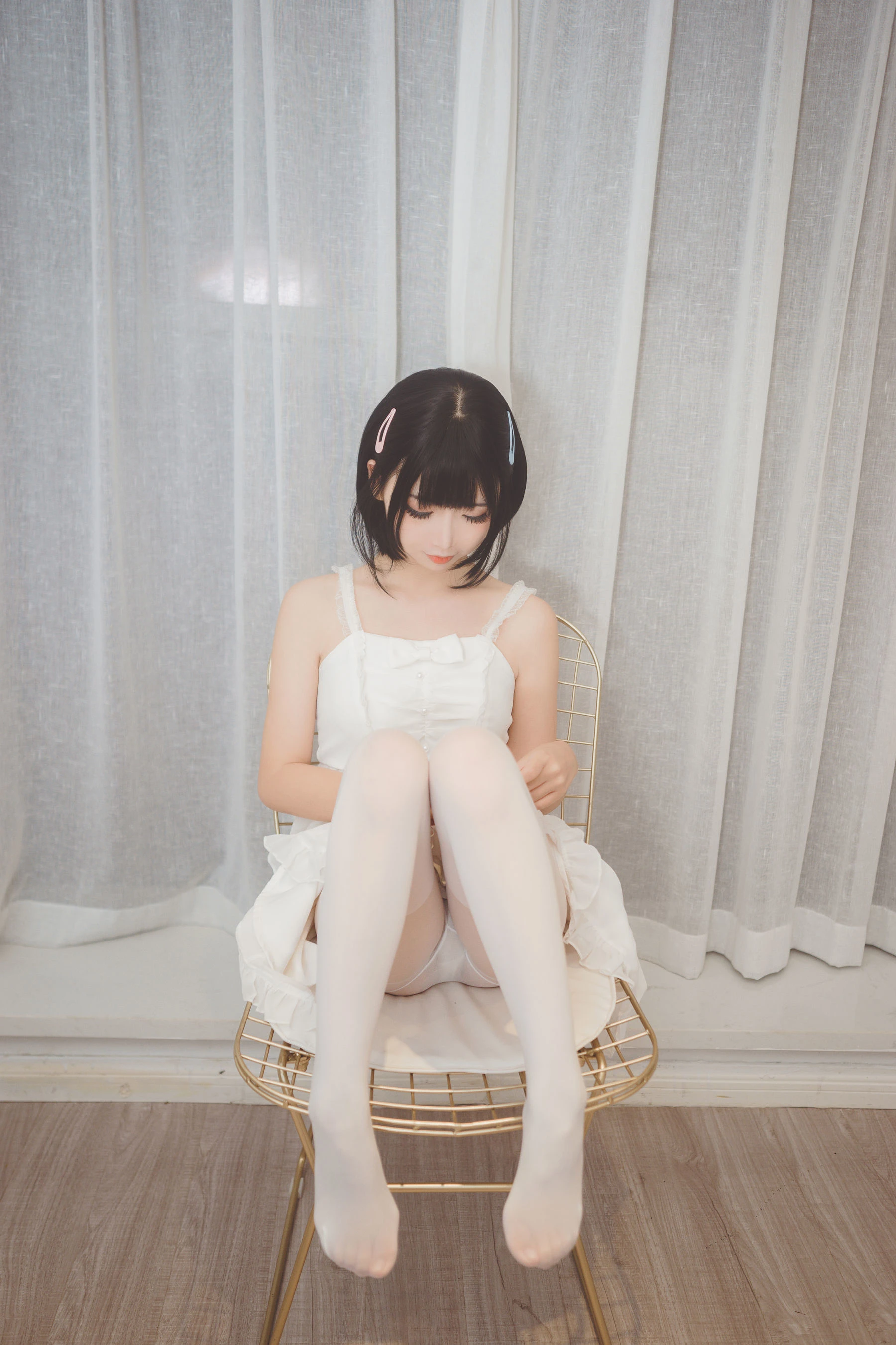 [正妹]林詩琪林詩琪室內首發藝術：清純格調釋放蜂腰誘惑彰顯寫真大片 - 1