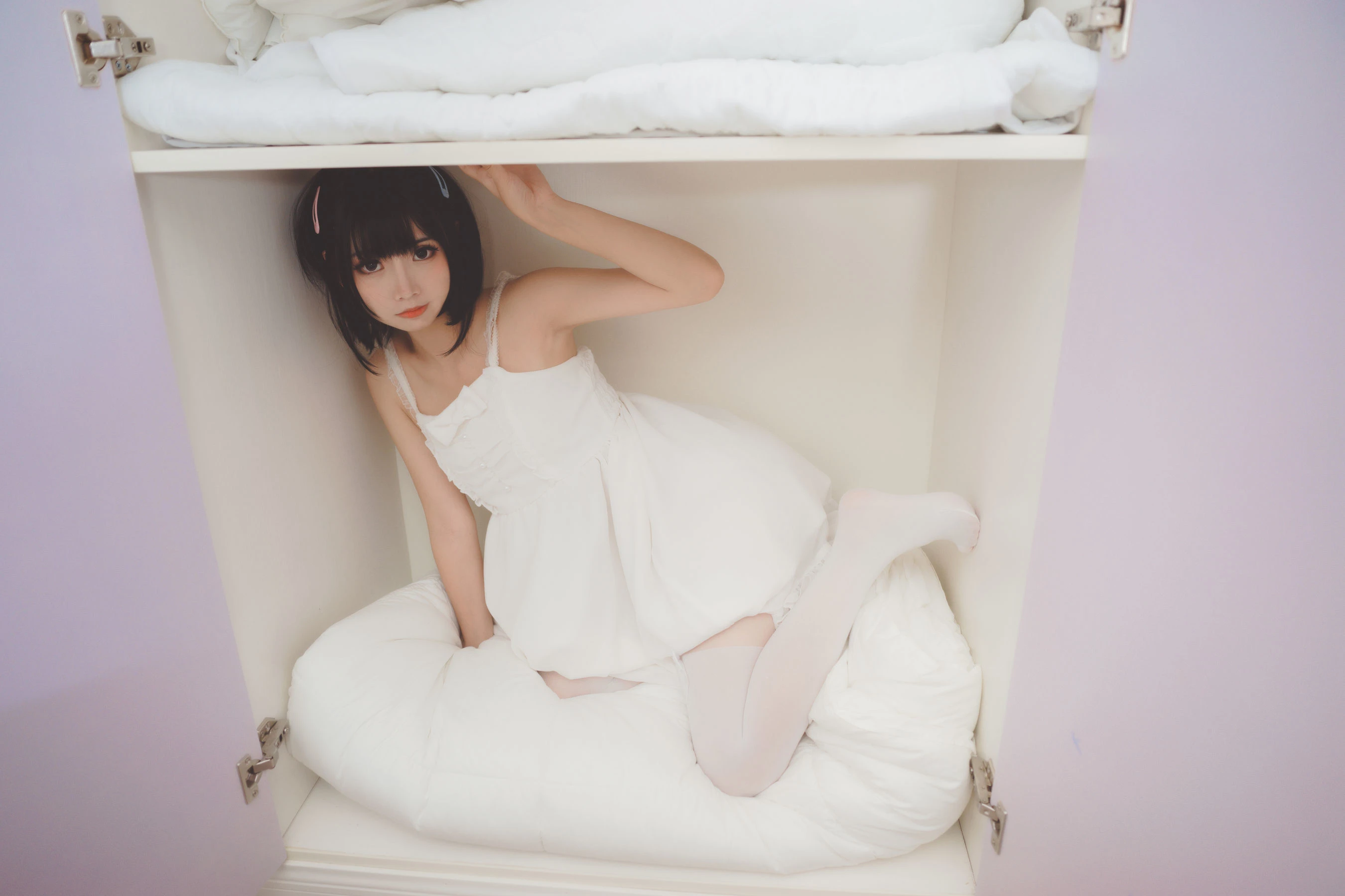 [正妹]林詩琪林詩琪室內首發藝術：清純格調釋放蜂腰誘惑彰顯寫真大片 - 9