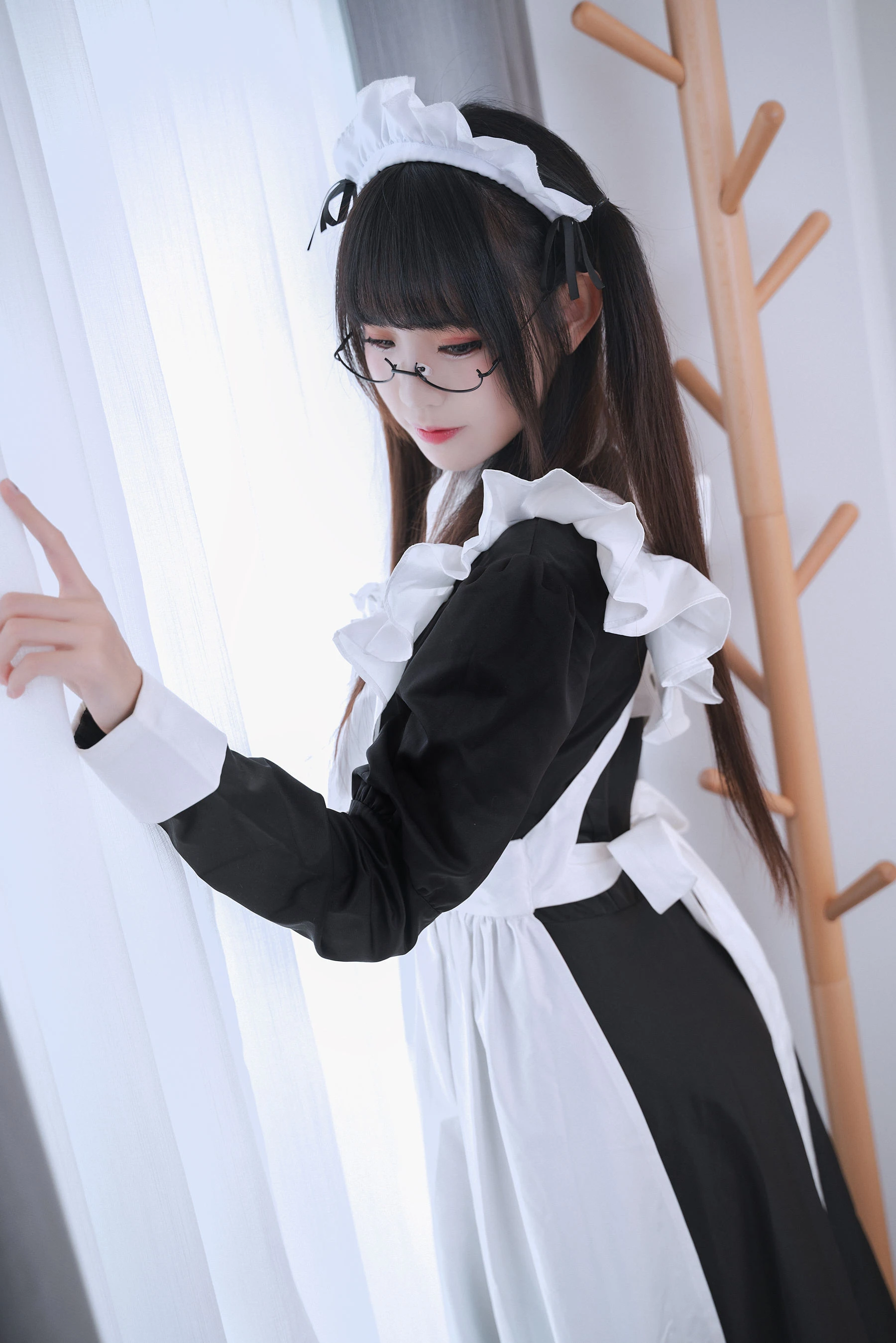 [校花]周雅琳周雅琳性感魅力藝術大賞：室內精選藝術演繹蜂腰誘惑美學 - 6