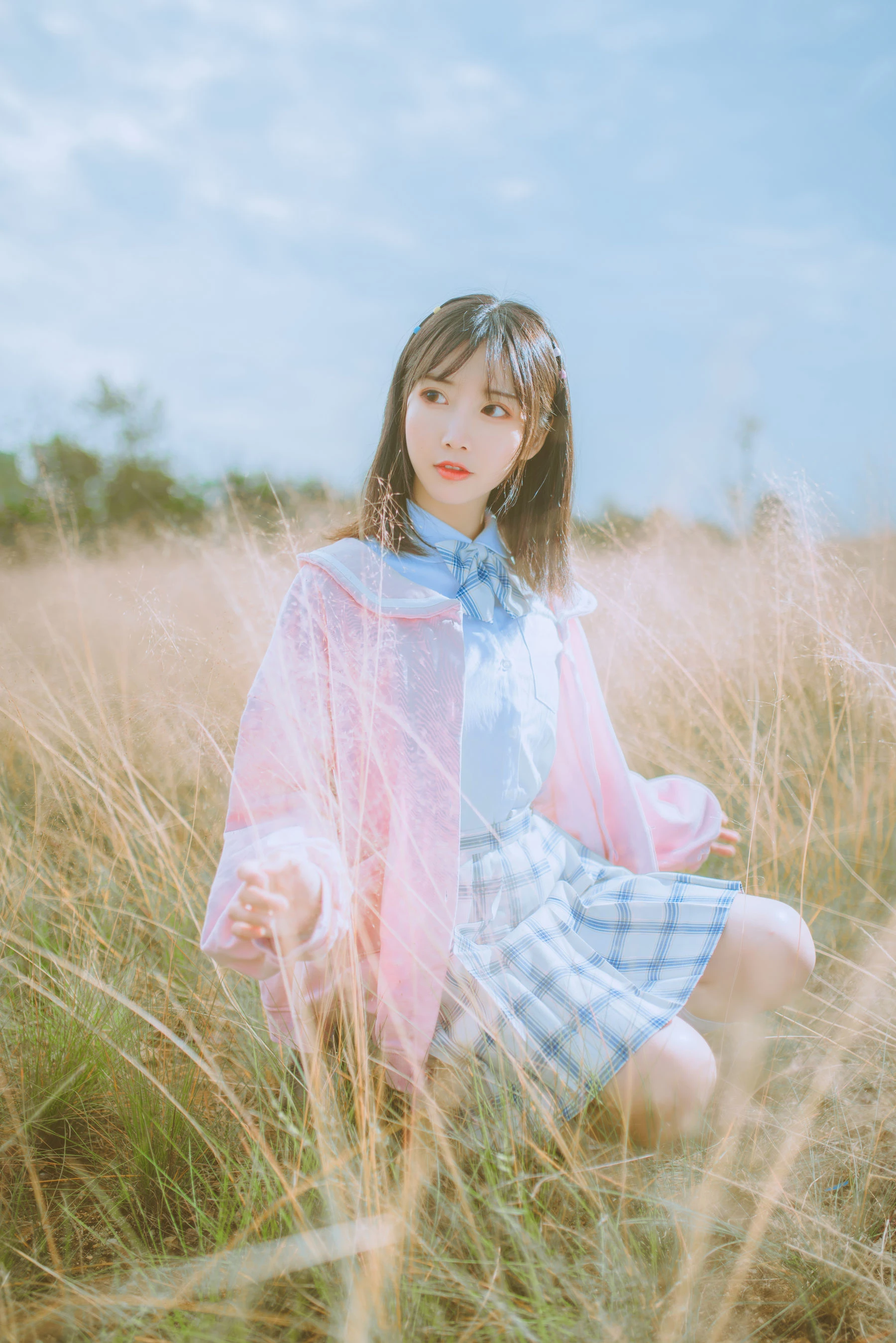 [少婦]黃心怡大圖室內攝影藝術：黃心怡魅惑風採綻放美腿完美曲線寫真 - 8