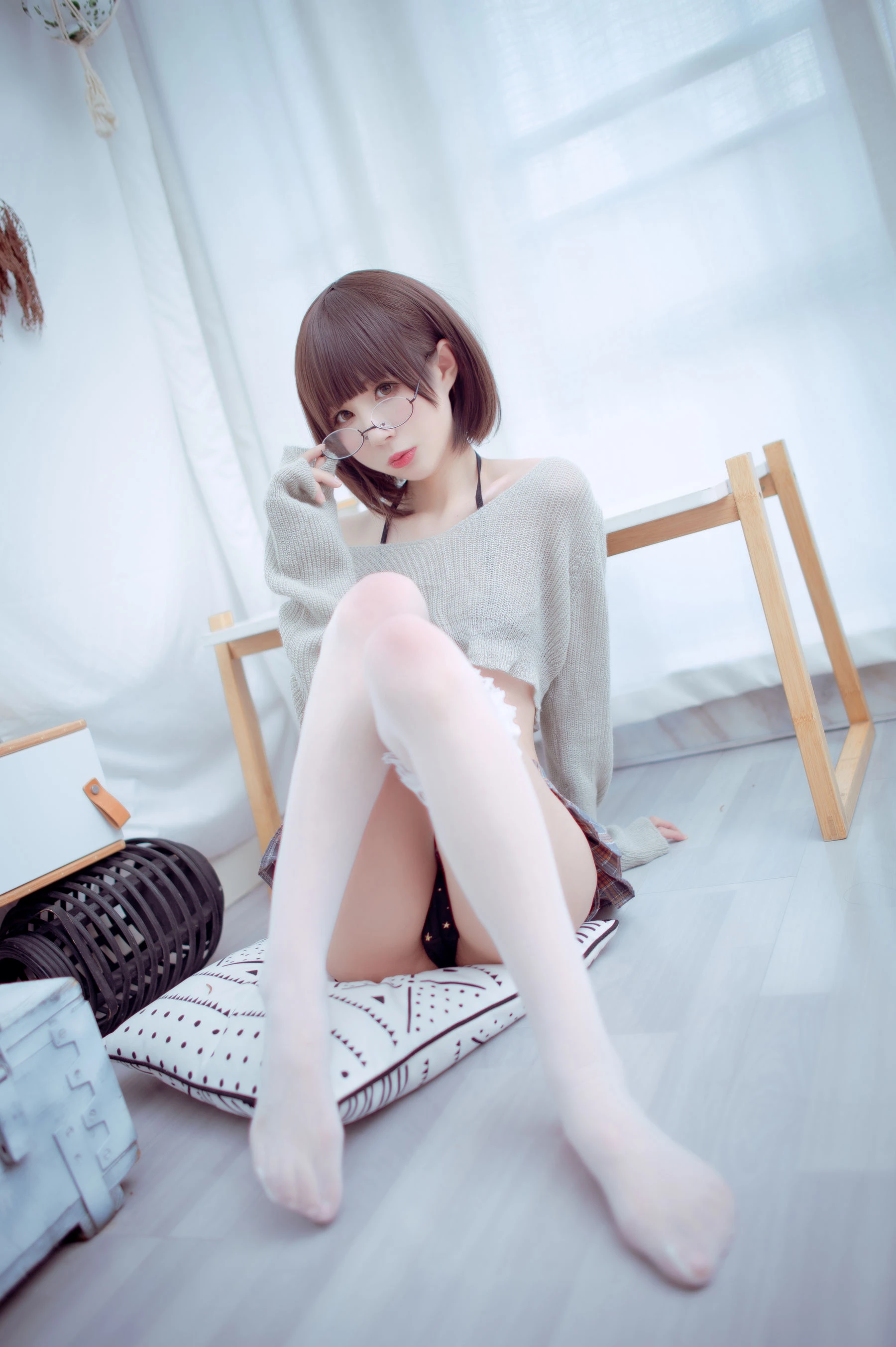 [Showgirl]馮雅詩馮雅詩火辣風採圖集大賞：街拍高清圖集演繹長腿誘惑美學 - 3