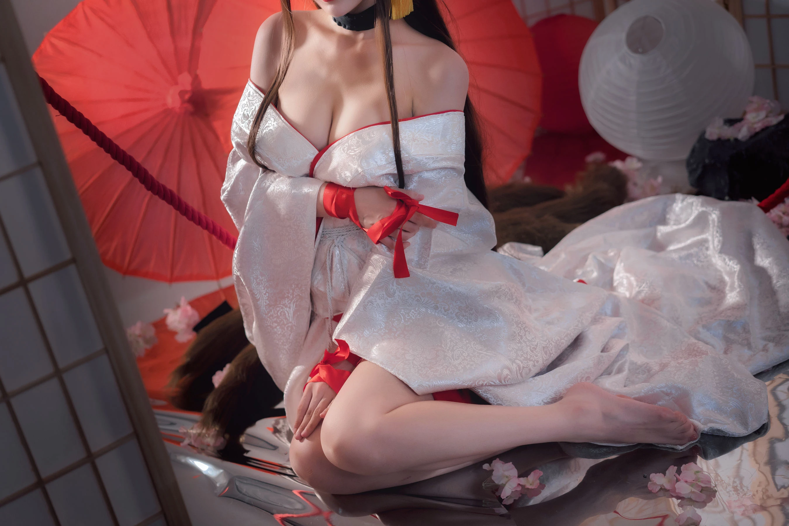 [主播]何欣怡私房超清作品珍藏：何欣怡清純演繹蜂腰完美風採凸顯寫真藝術 - 1