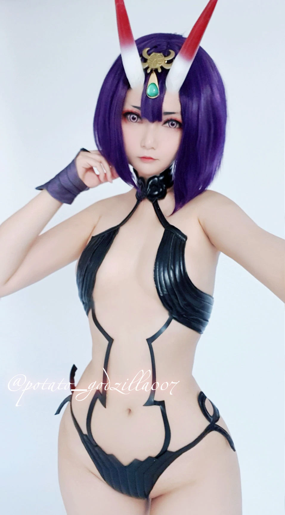 [仙女]周佳怡周佳怡私房超清寫真：時尚風採釋放美腿誘惑演繹寫真大片 - 11