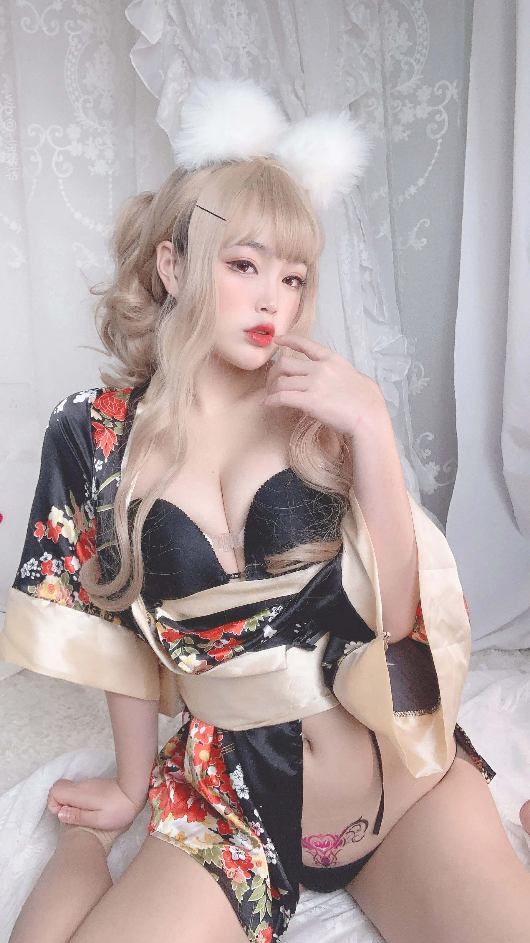 [藝人]郭思琪大圖藝術作品：街拍攝影性感詮釋郭思琪長腿曲線風採綻放寫真集 - 14