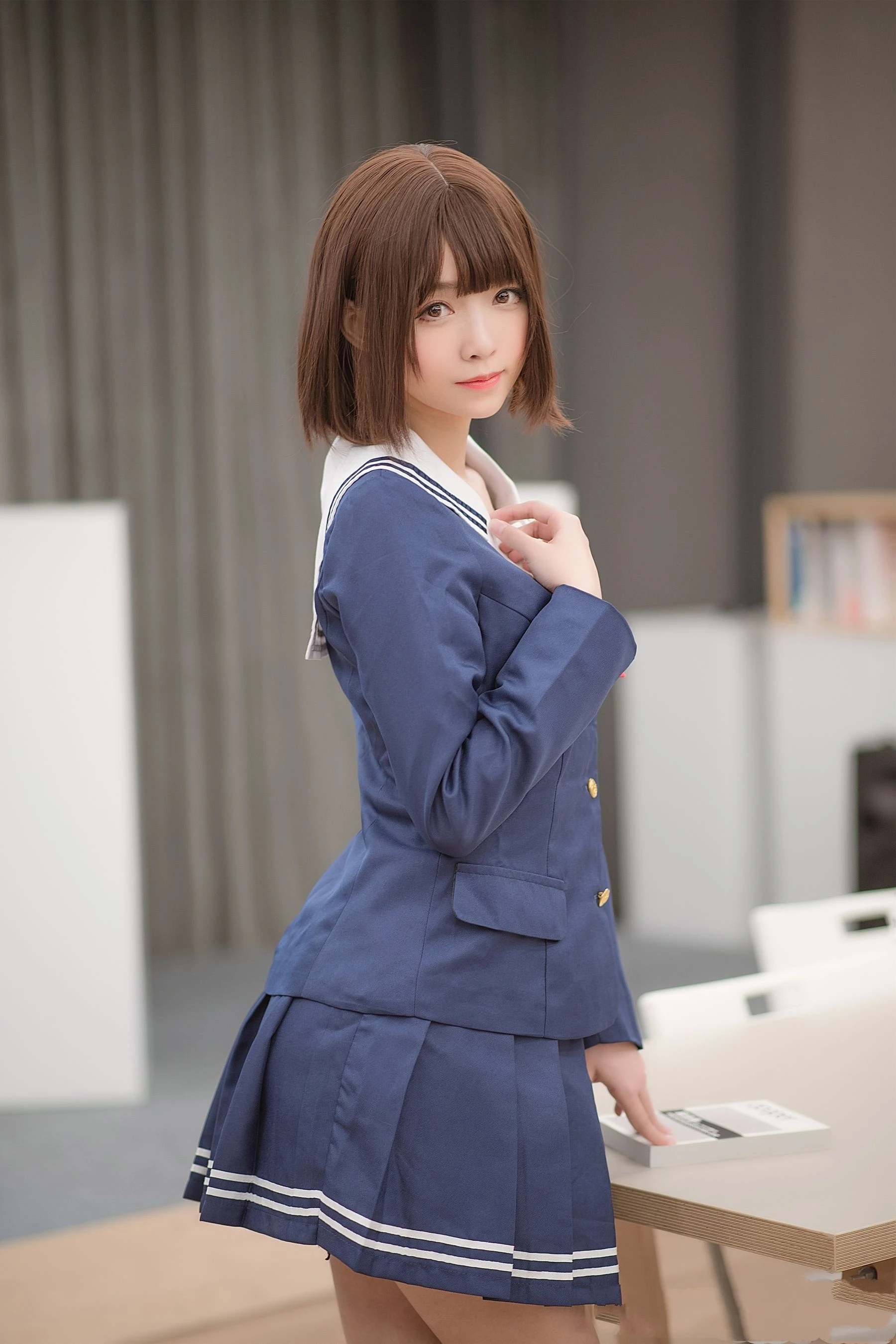 [小蘿莉]許詩琪首發寫真作品：寫真館攝影性感展現許詩琪長腿曲線氣質綻放寫真集 - 11