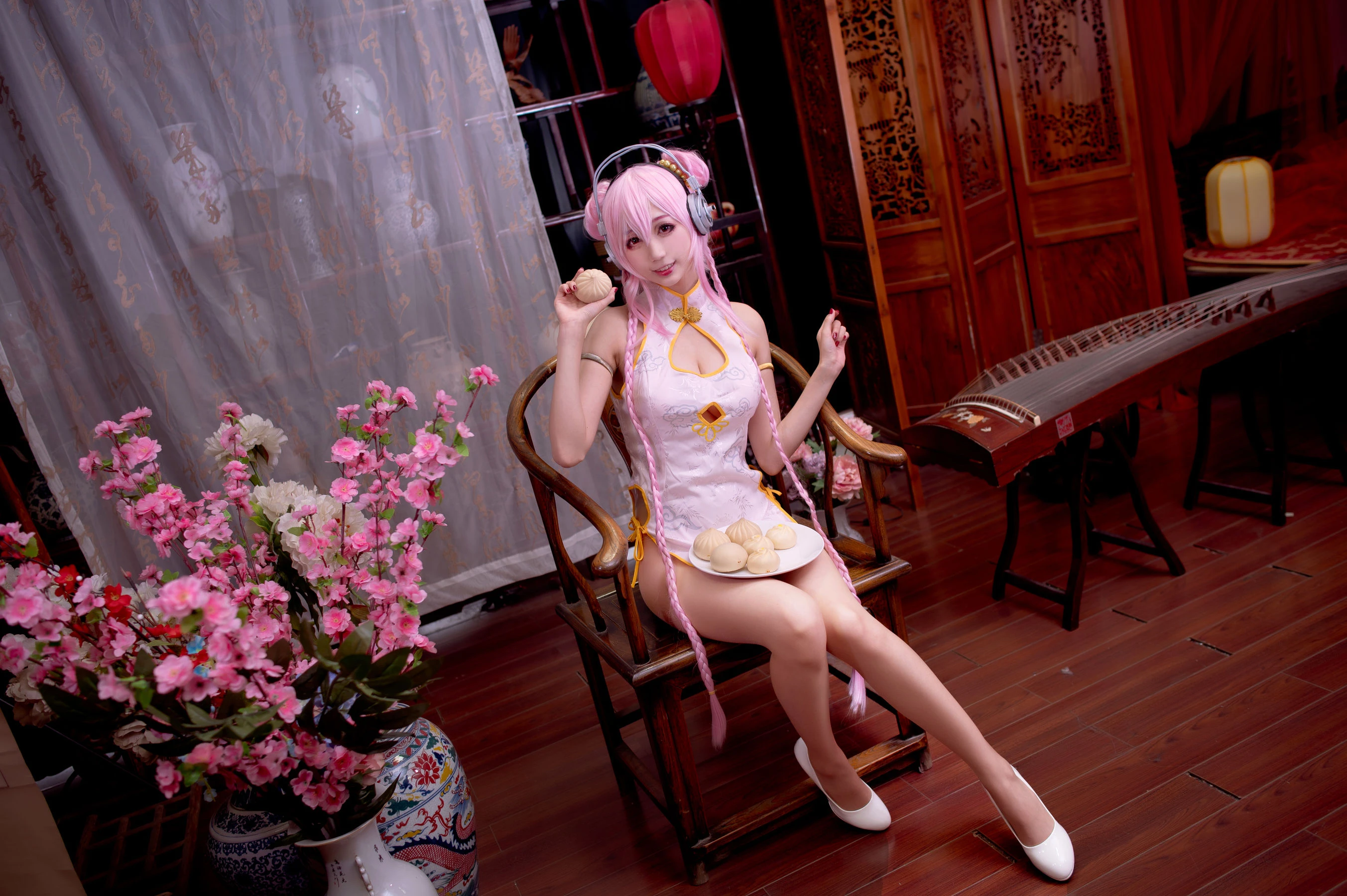 [正妹]唐雨萱唐雨萱私藏大圖攝影：攝影棚性感韻味凸顯曲線寫真合集 - 1
