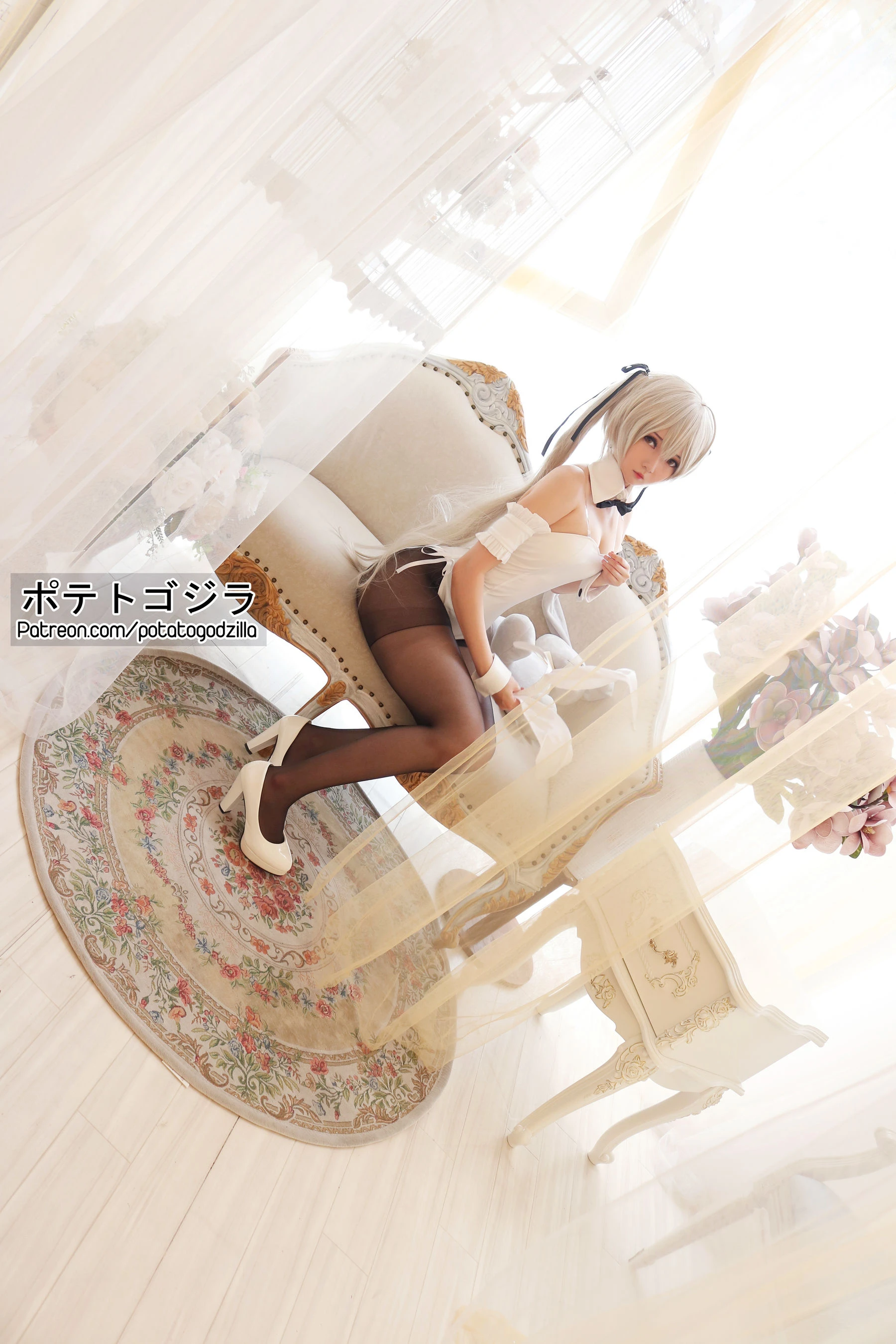 [美女]胡欣怡胡欣怡私藏珍藏美圖：攝影棚甜美風採釋放美胸寫真合集 - 1